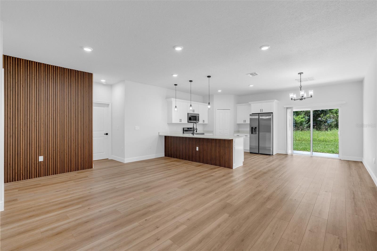15690 SW 49TH AVENUE RD