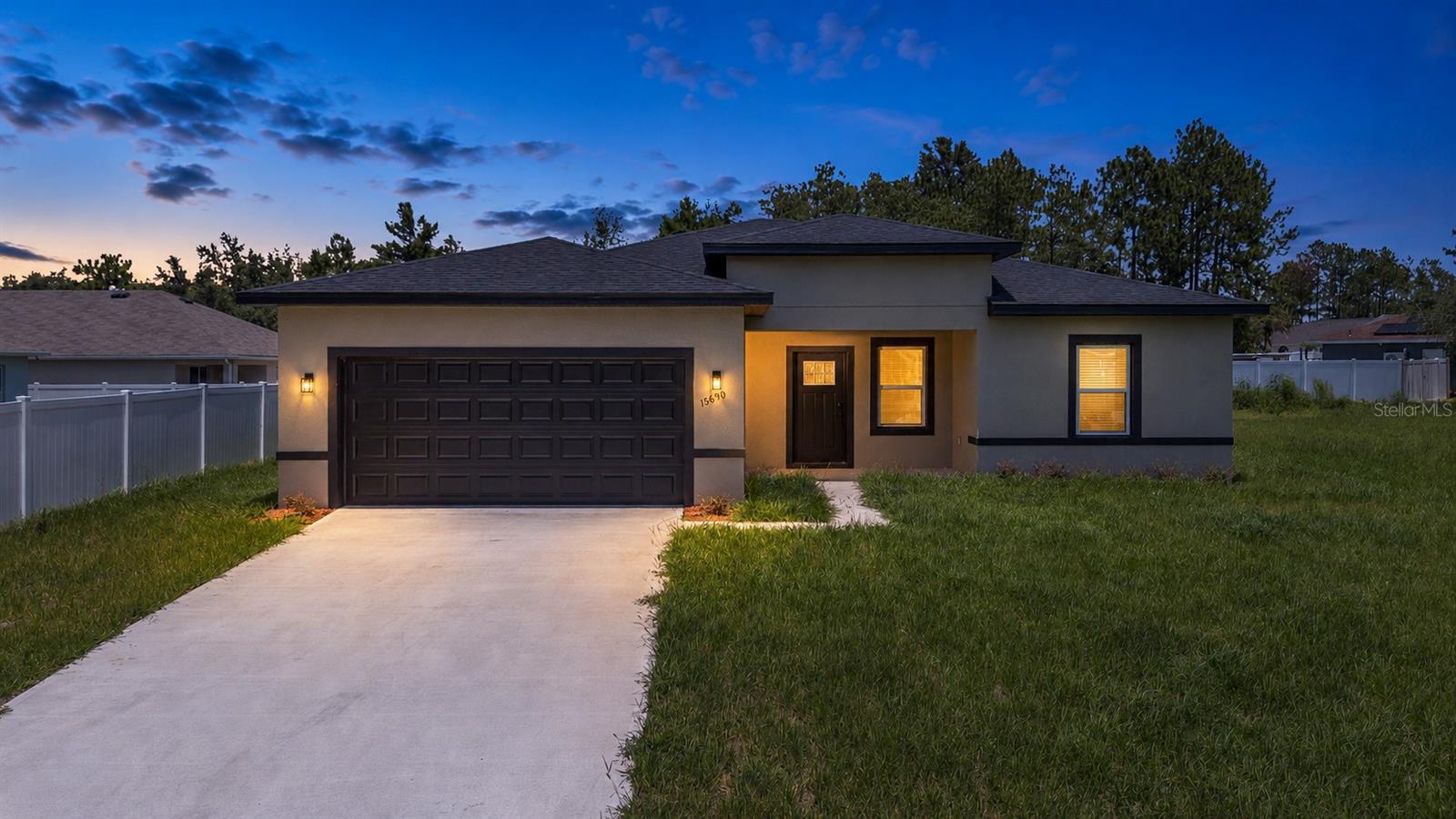 15690 SW 49TH AVENUE RD