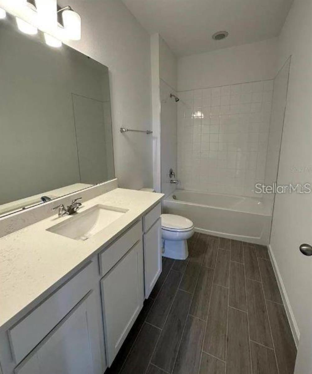 4350 DAVOS DR