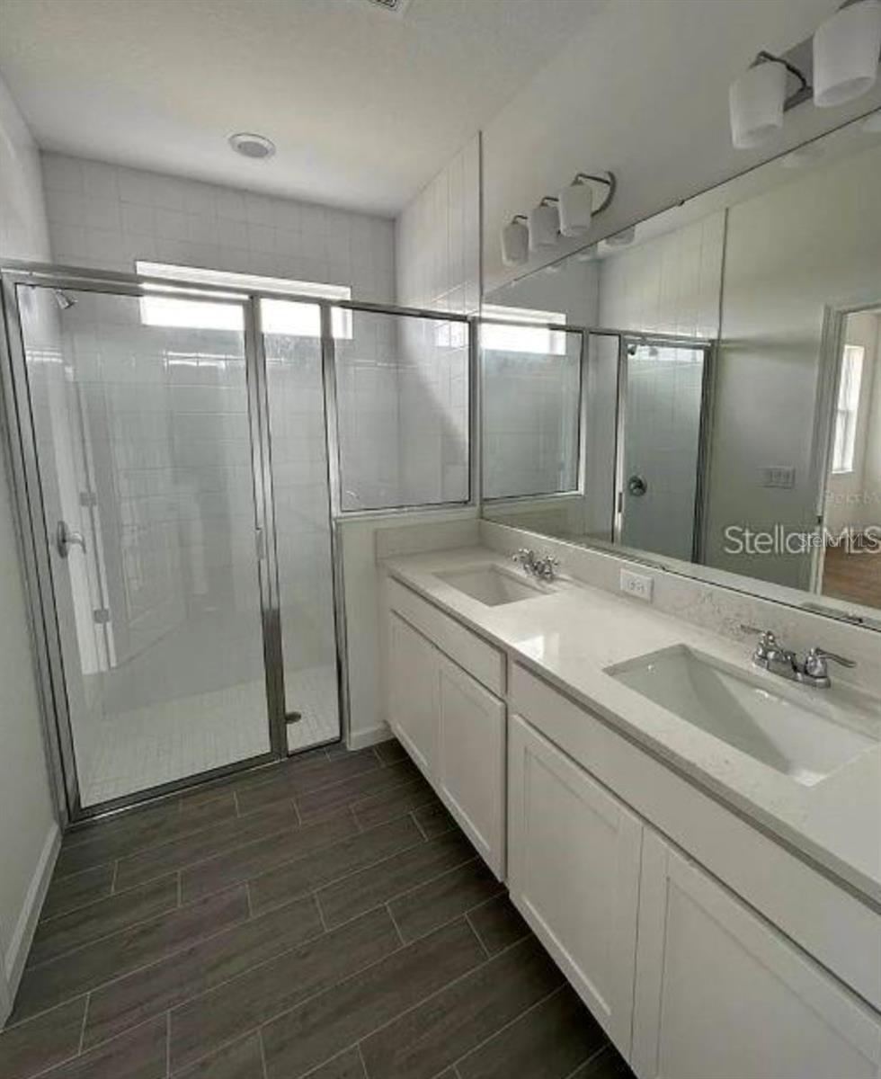 4350 DAVOS DR