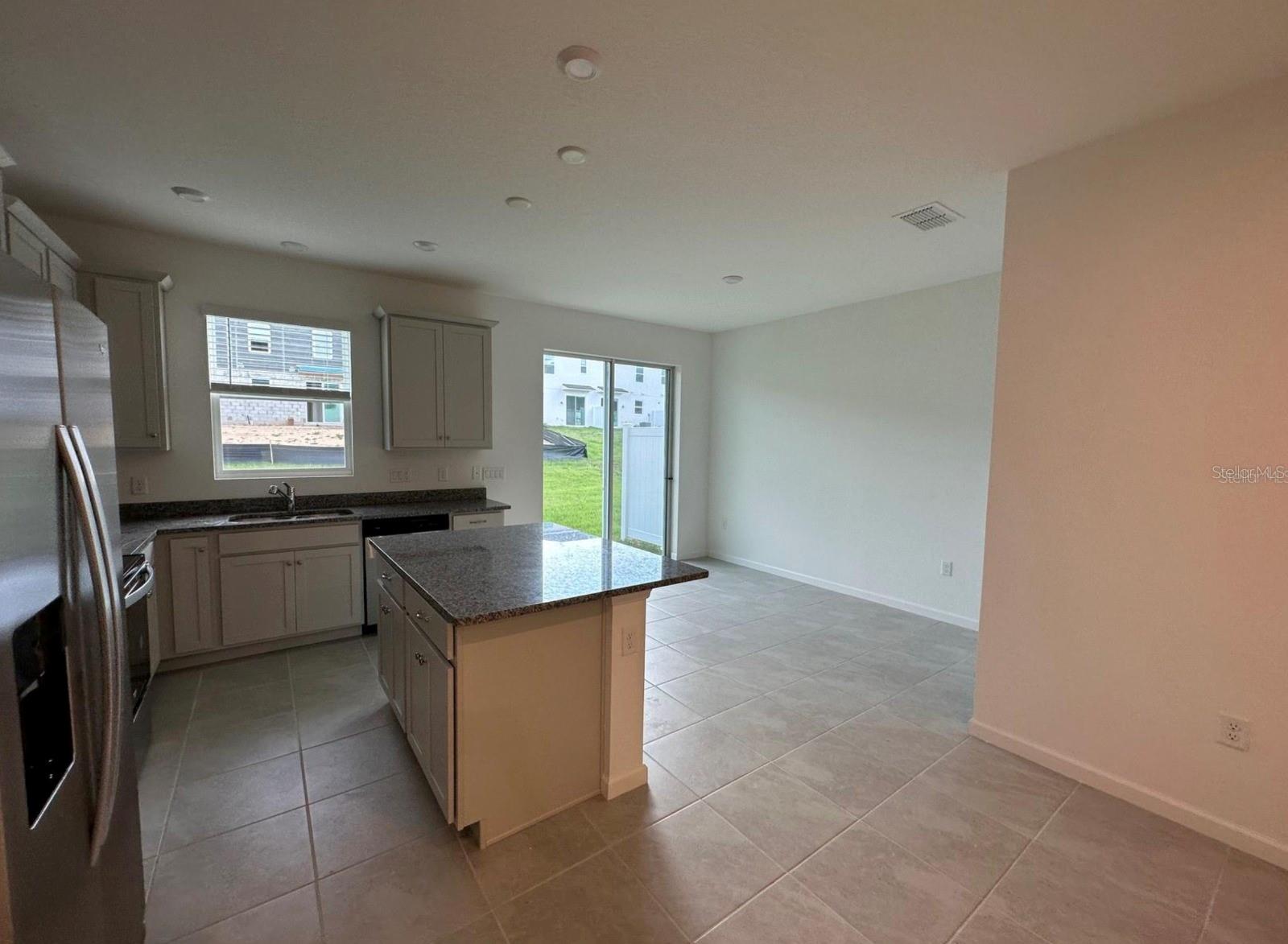 1166 SEASIDE MIST TRL