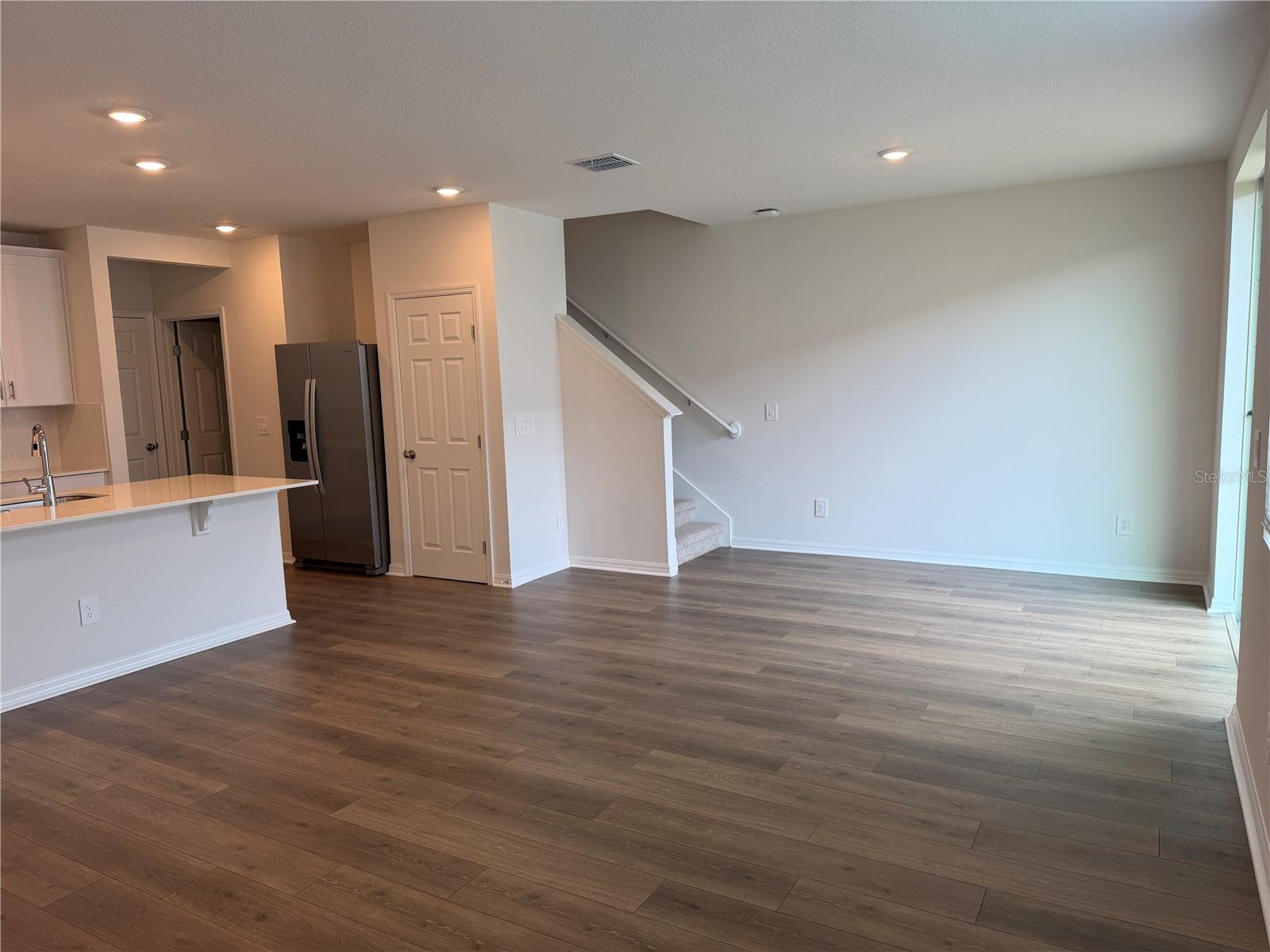4543 RANGELAND WAY