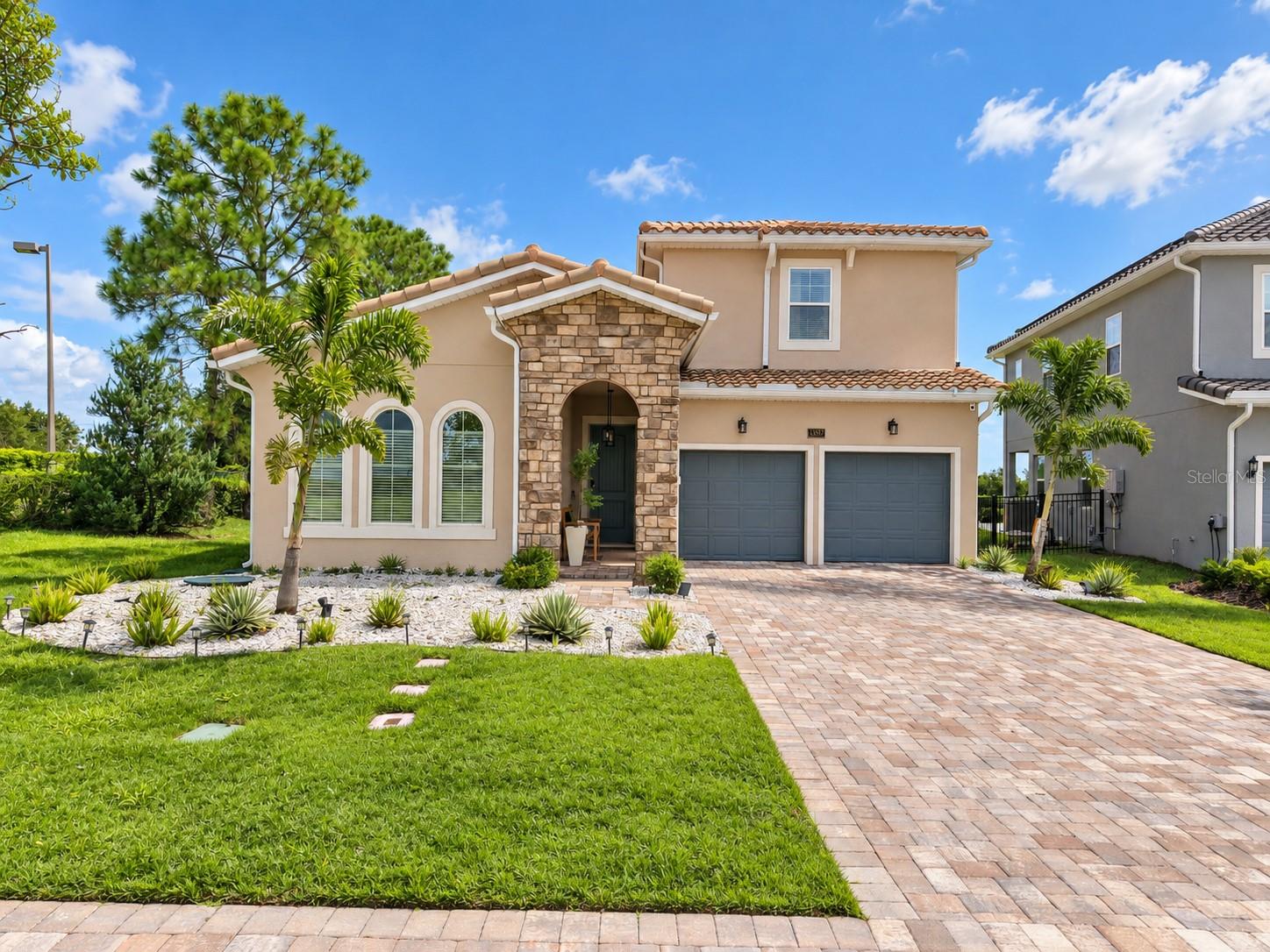 15603 VETTA DR