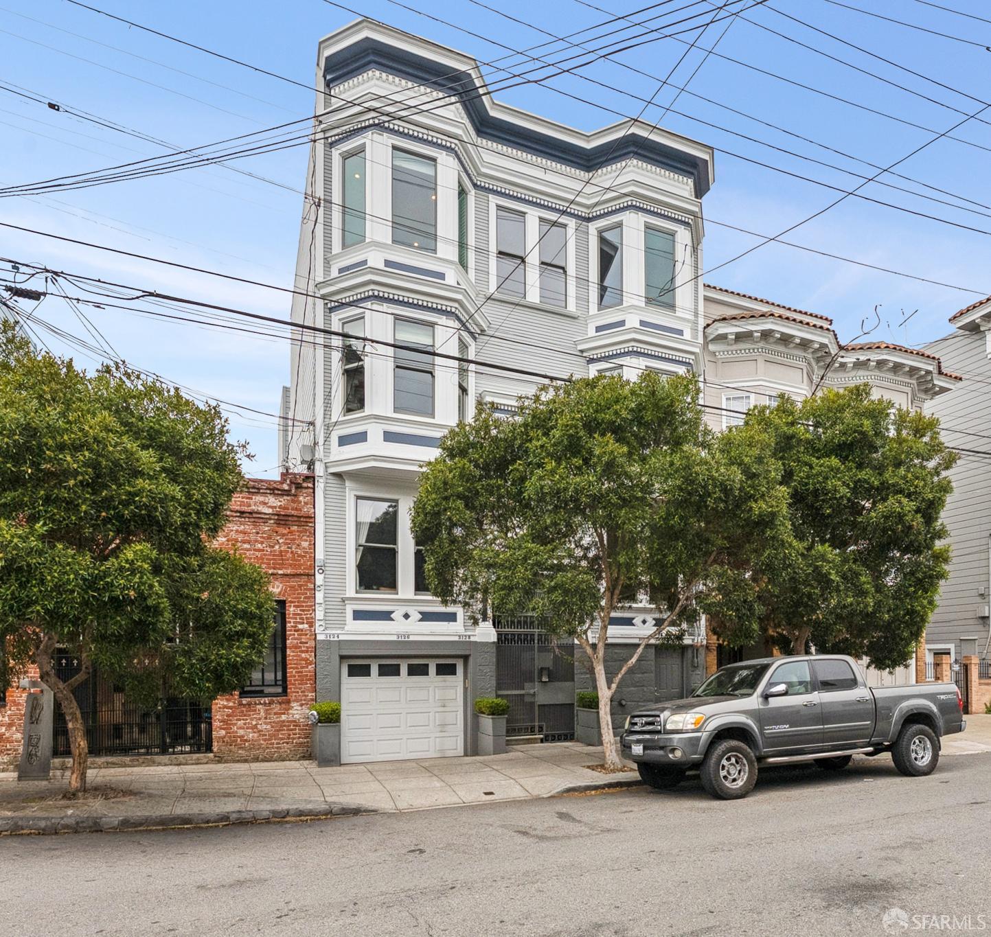 3126 Laguna Street