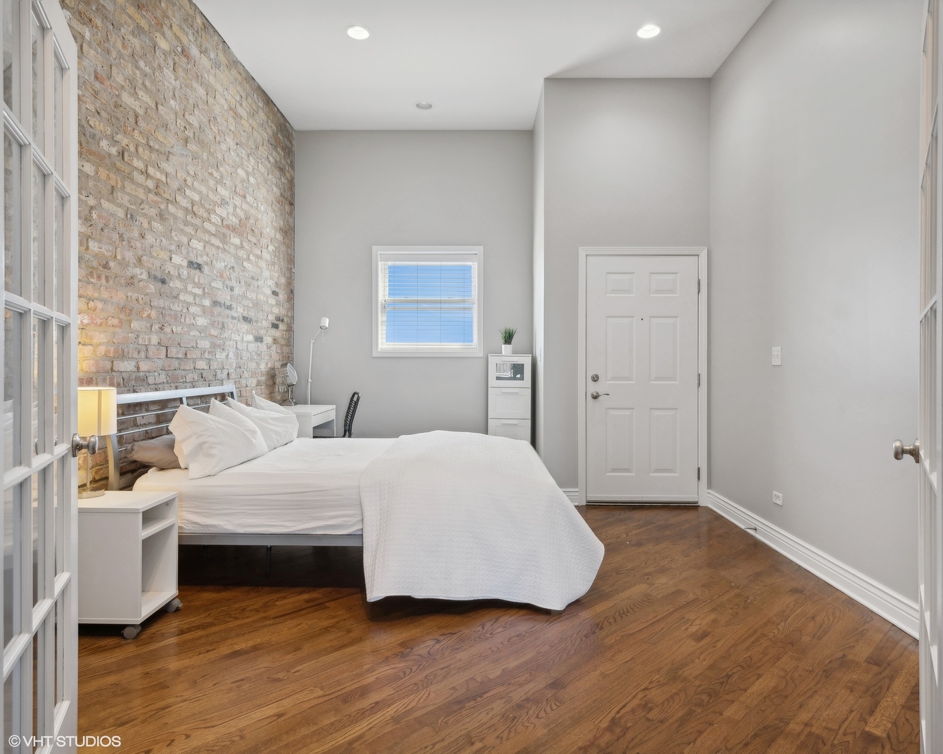 2039 W Belmont Avenue Unit: 4E