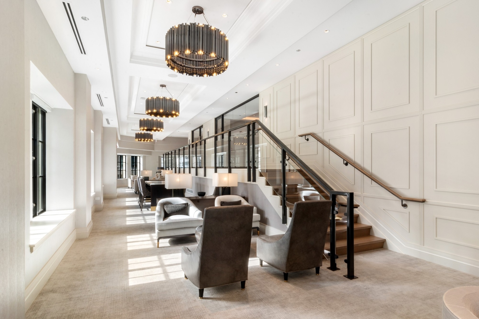 435 N Michigan Avenue Unit: 516