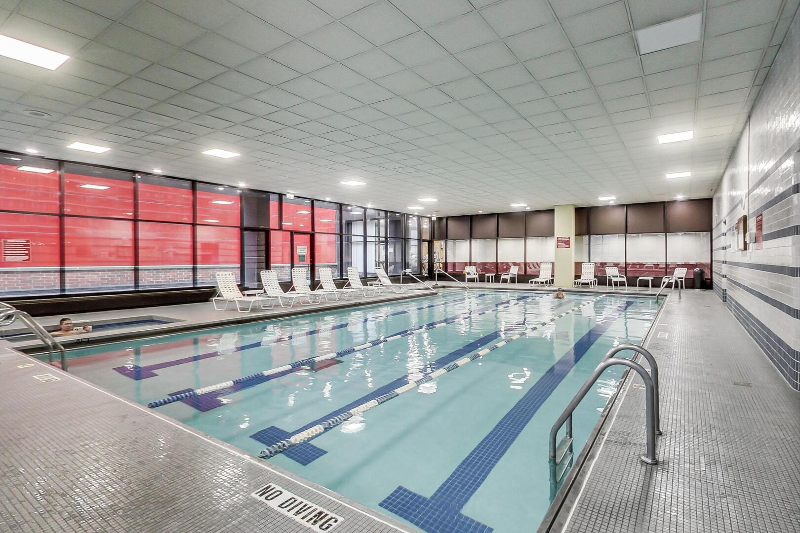 211 E Ohio Street Unit: 2209