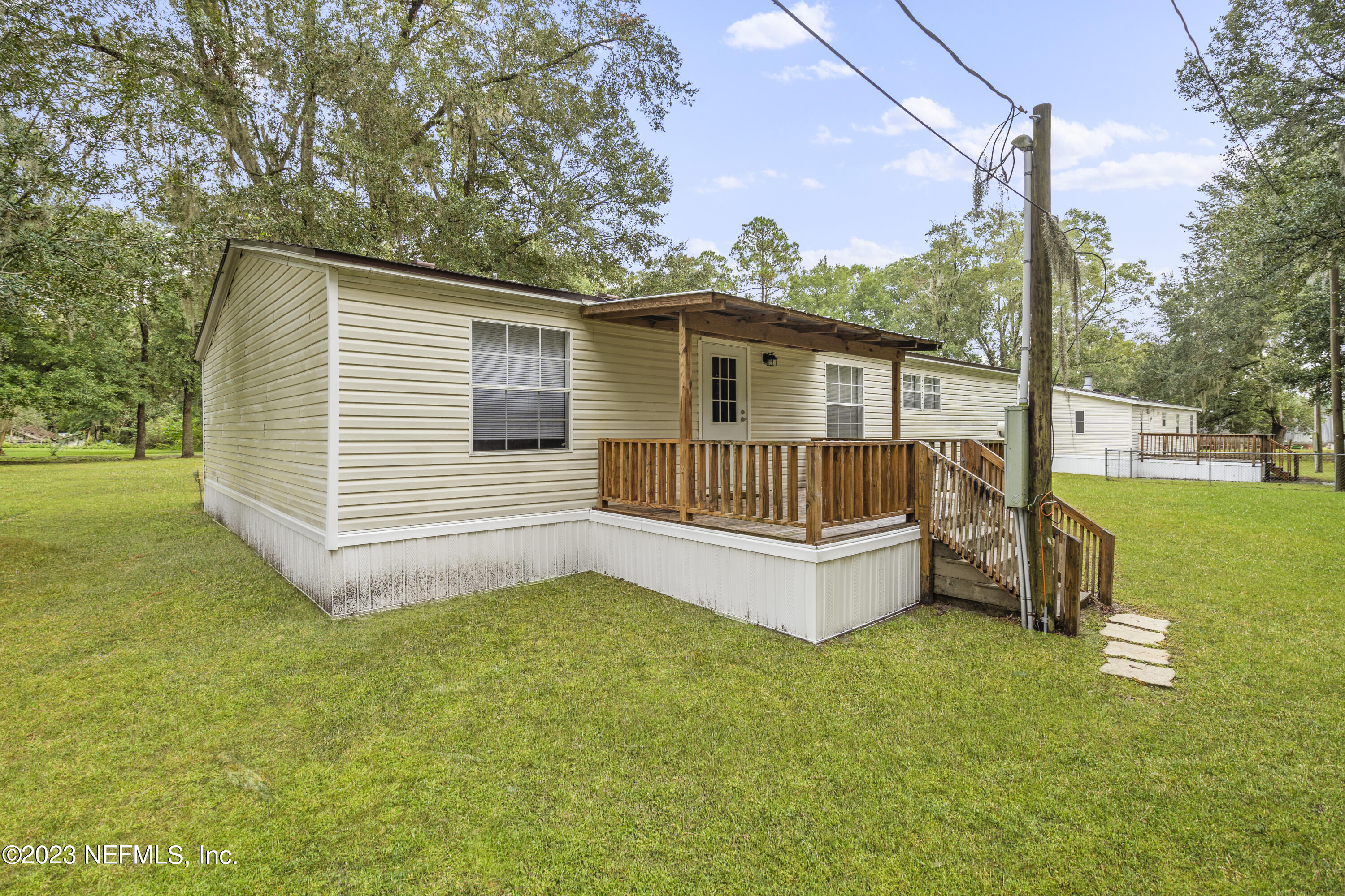 8990 COUNTY ROAD 229 S