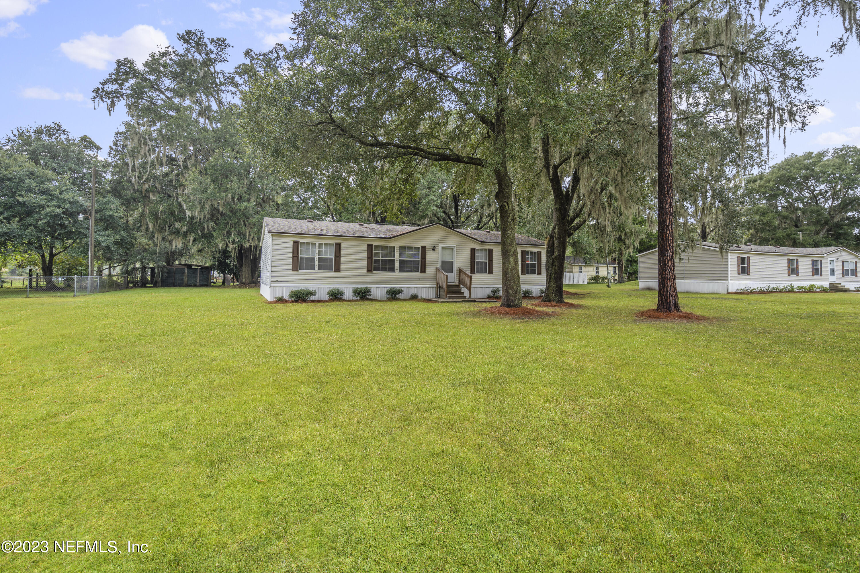 8990 COUNTY ROAD 229 S