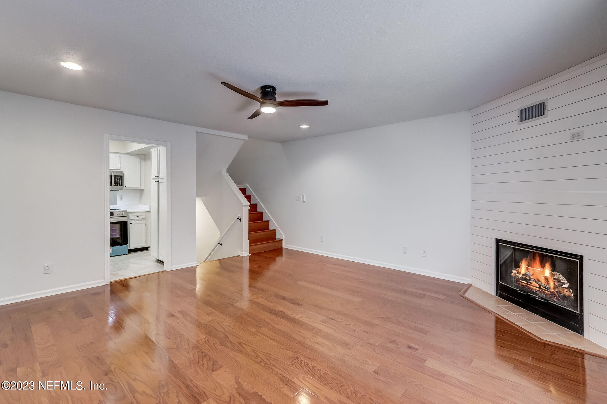 4824 GULFSTREAM Court, 59