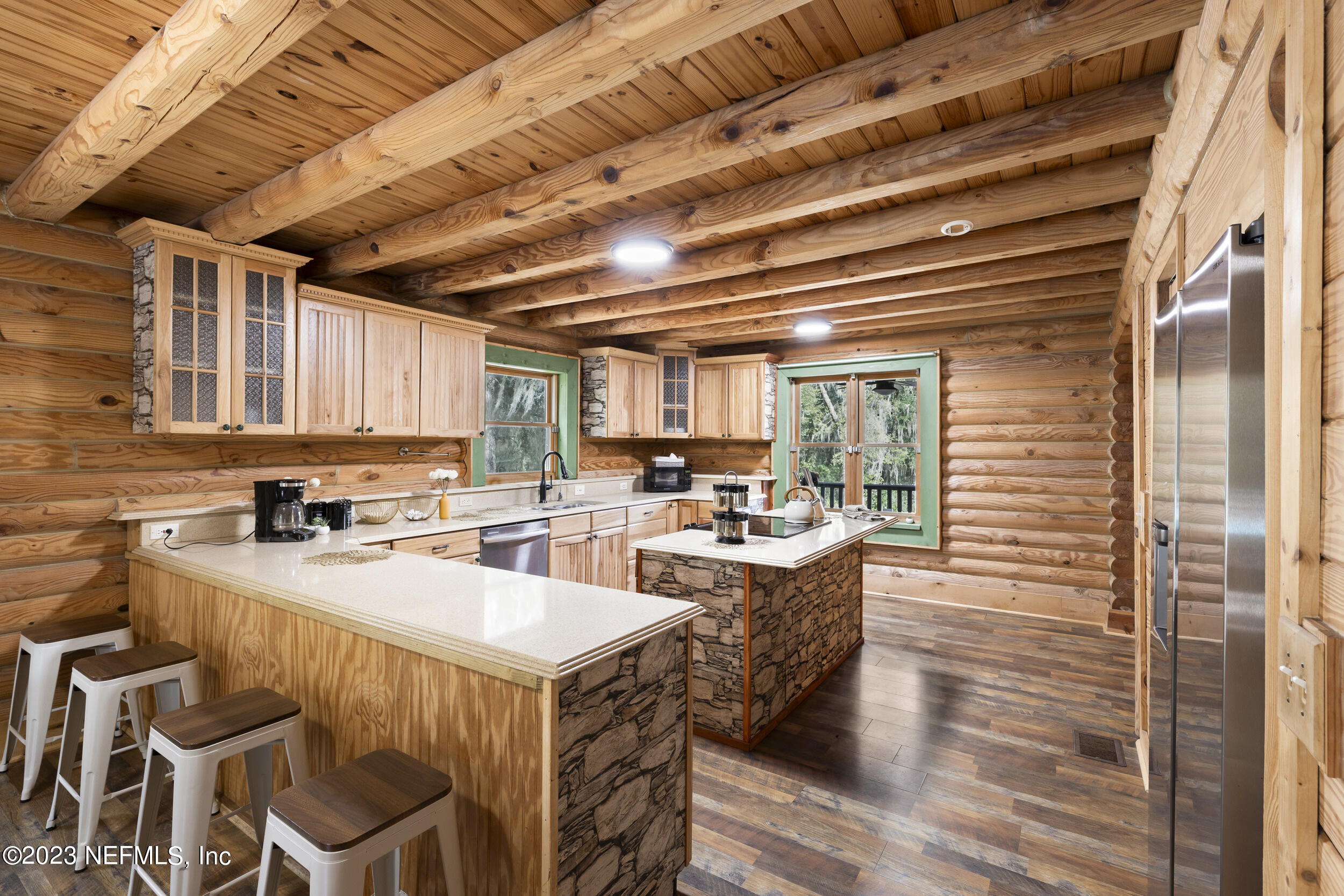 172 RANCHETTE Circle