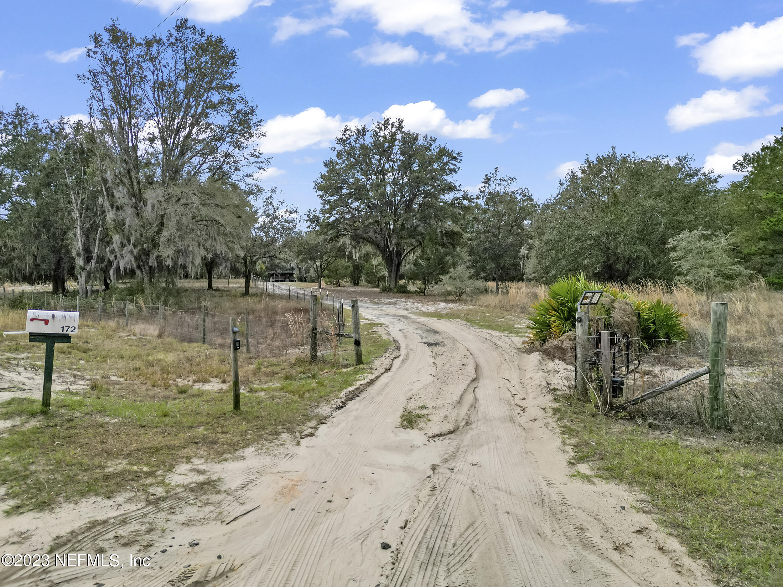 172 RANCHETTE Circle