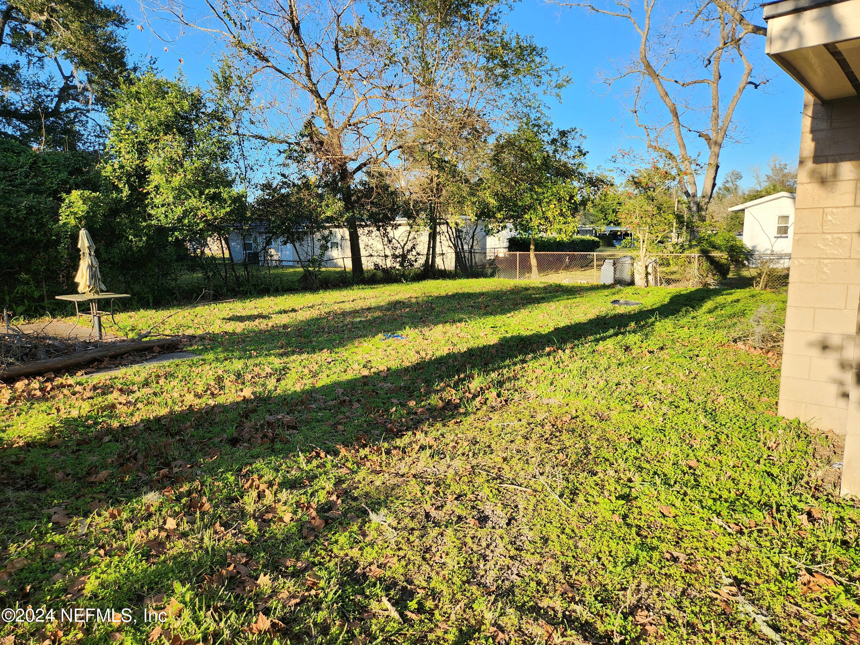 7878 CAXTON Circle E