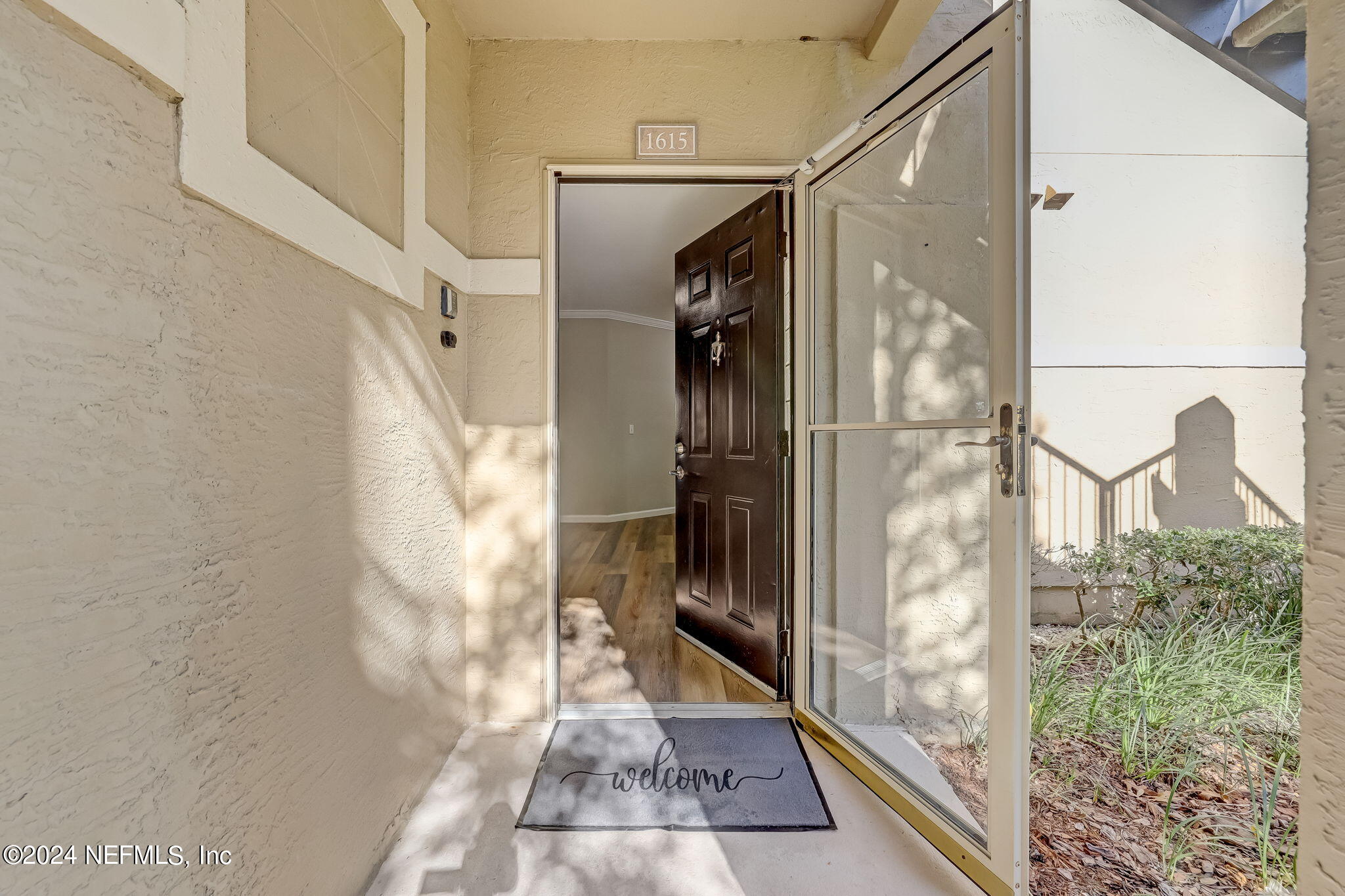 1701 THE GREENS Way, 1615