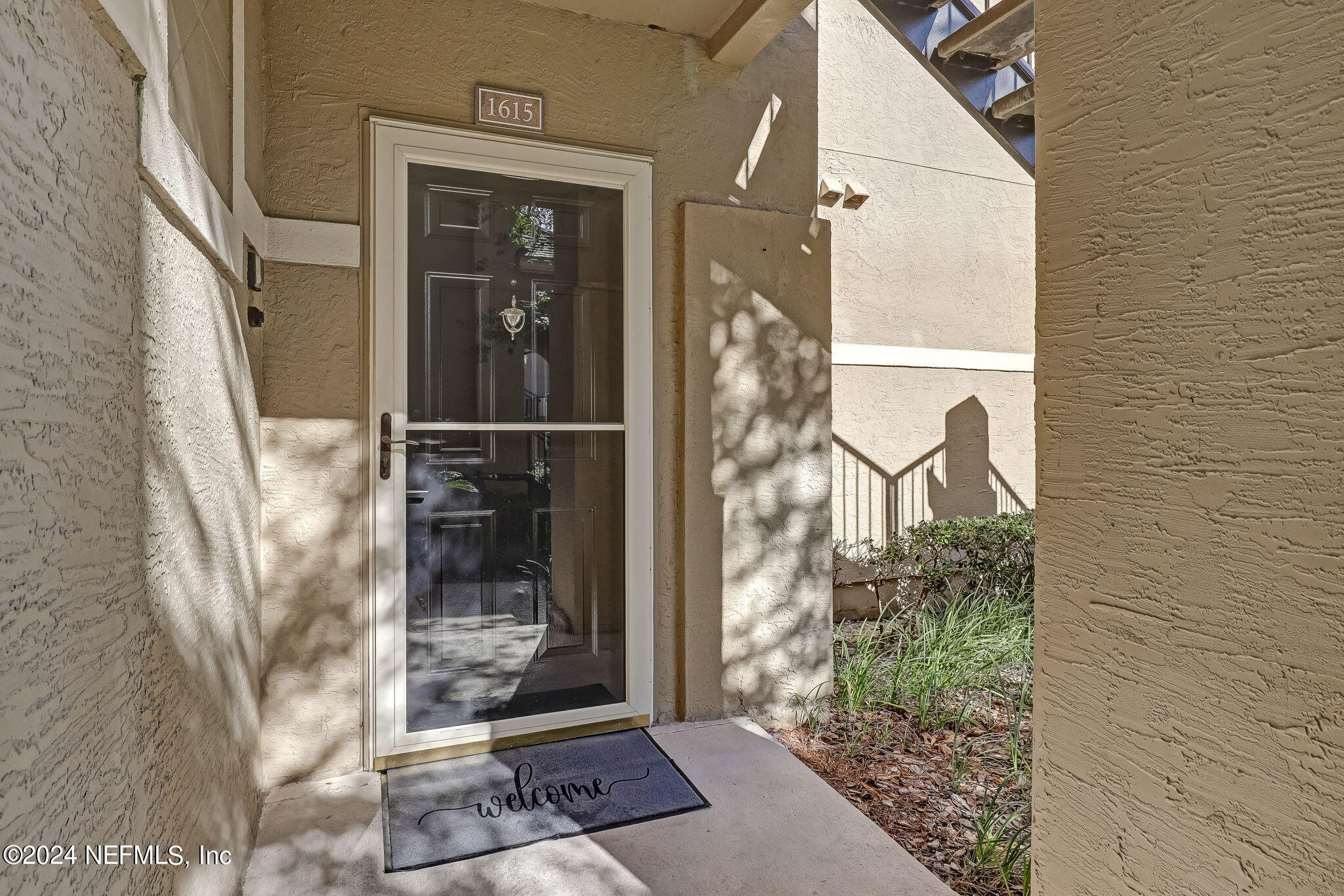 1701 THE GREENS Way, 1615