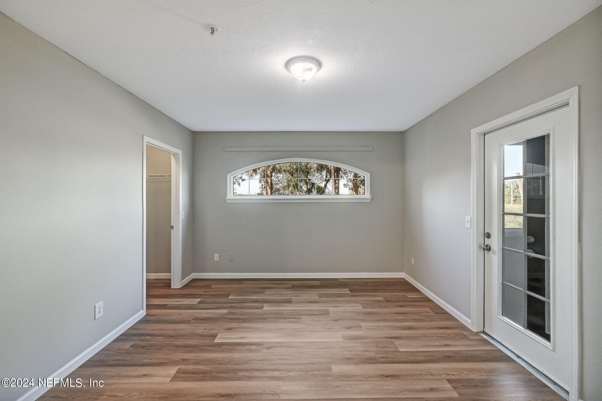 1701 THE GREENS Way, 1615