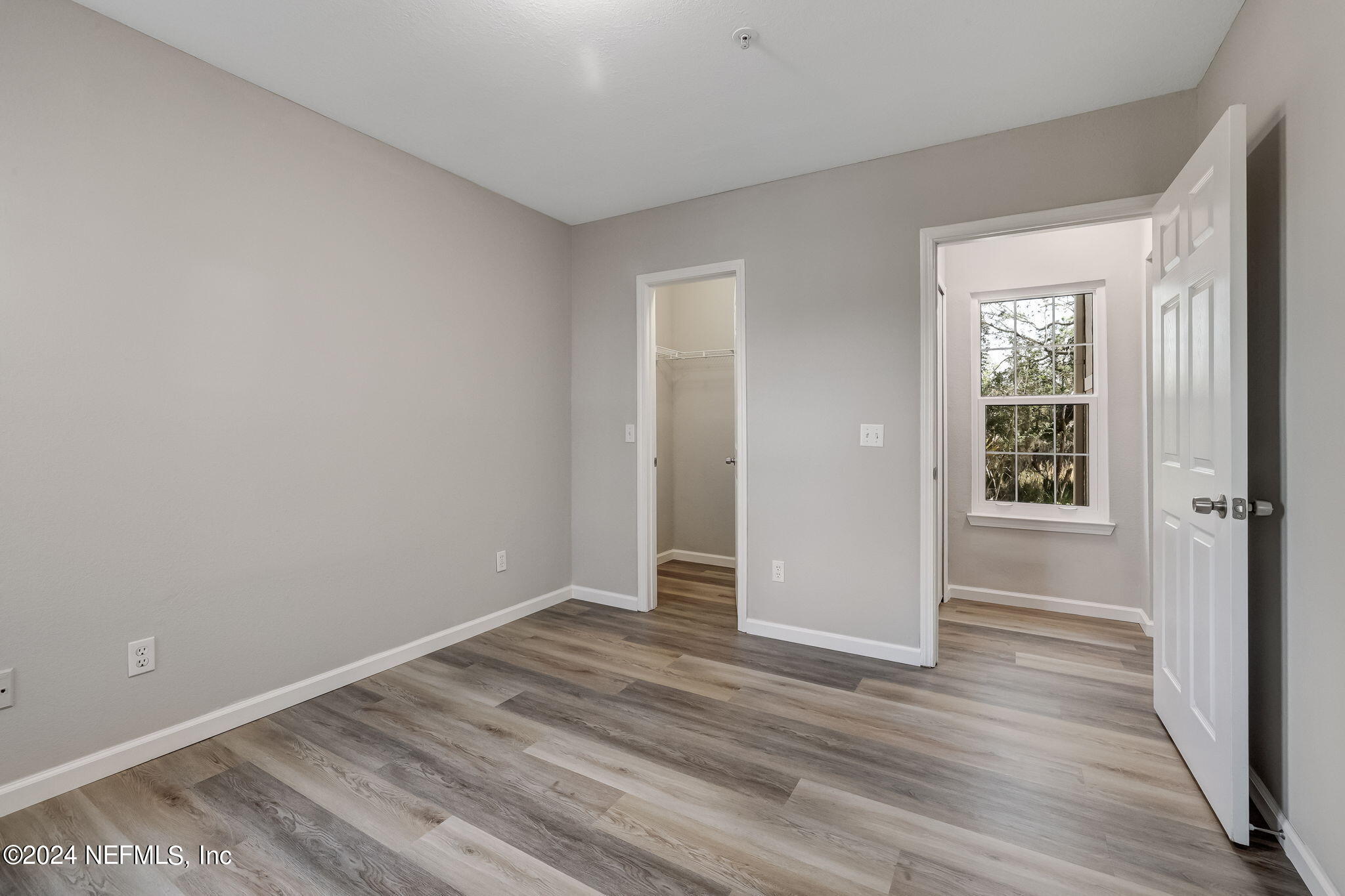 1701 THE GREENS Way, 1615