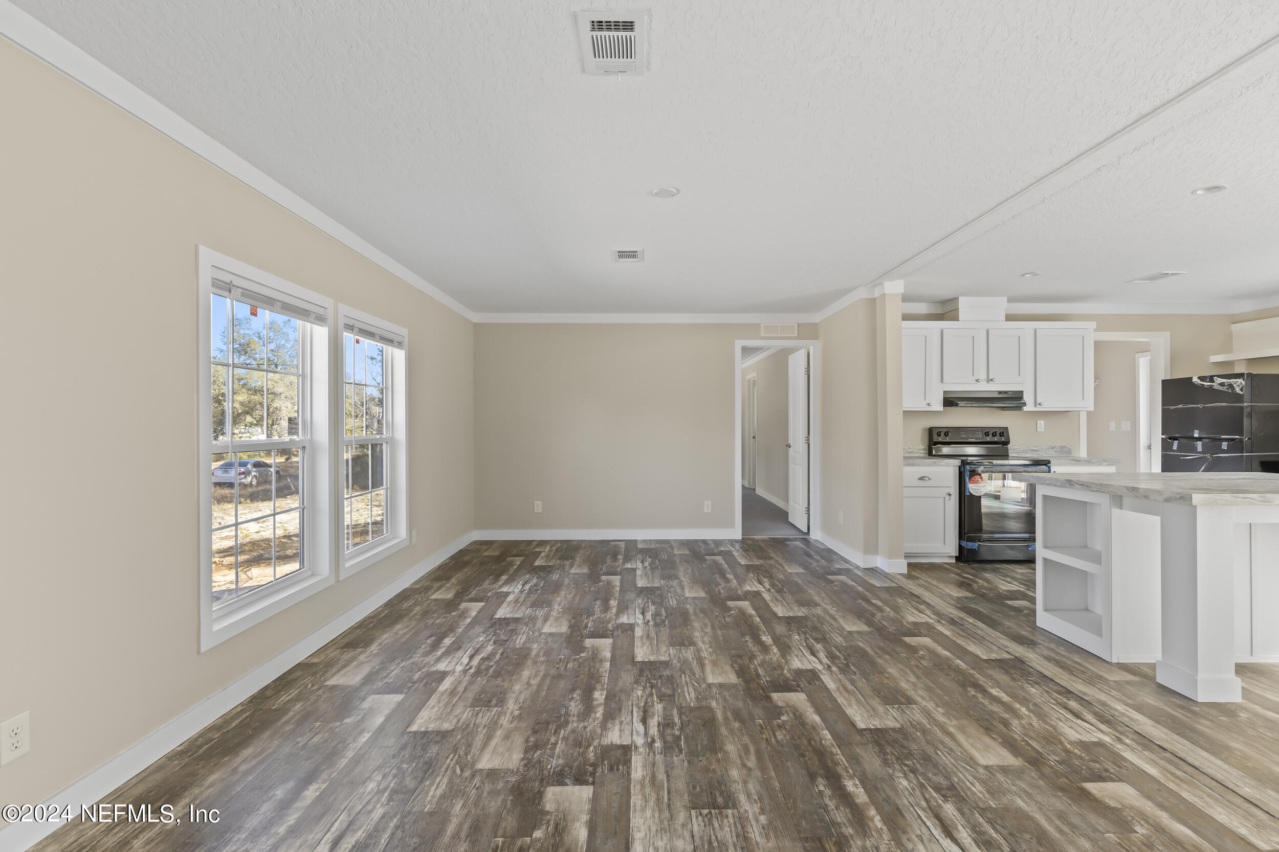 5809 HILLRIDGE Road