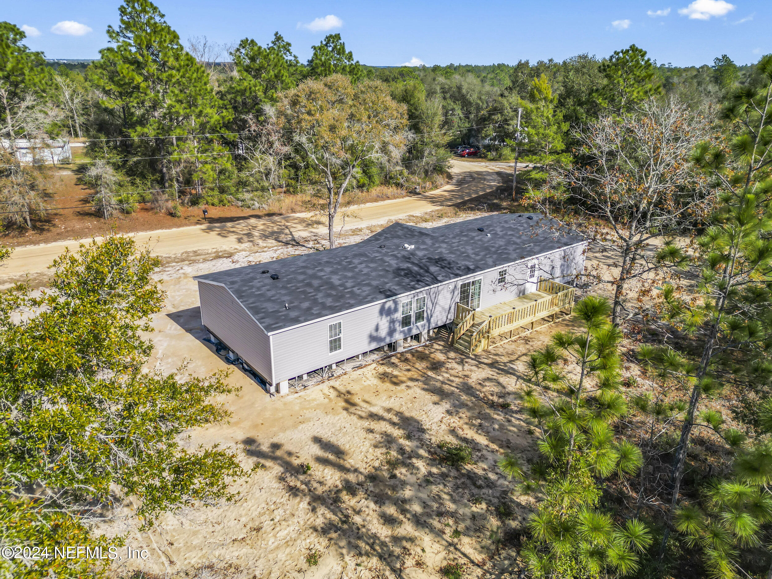 5809 HILLRIDGE Road