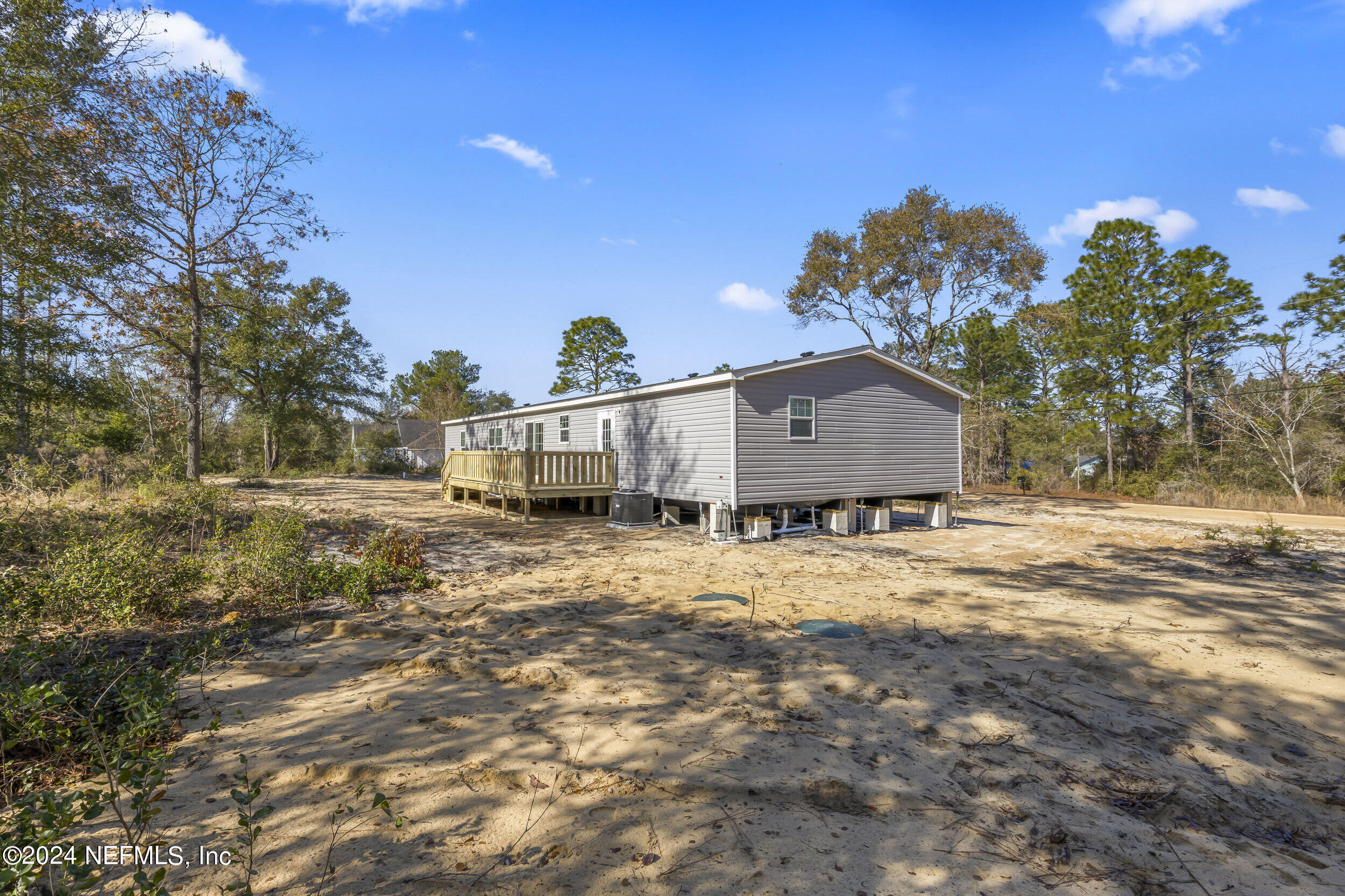 5809 HILLRIDGE Road