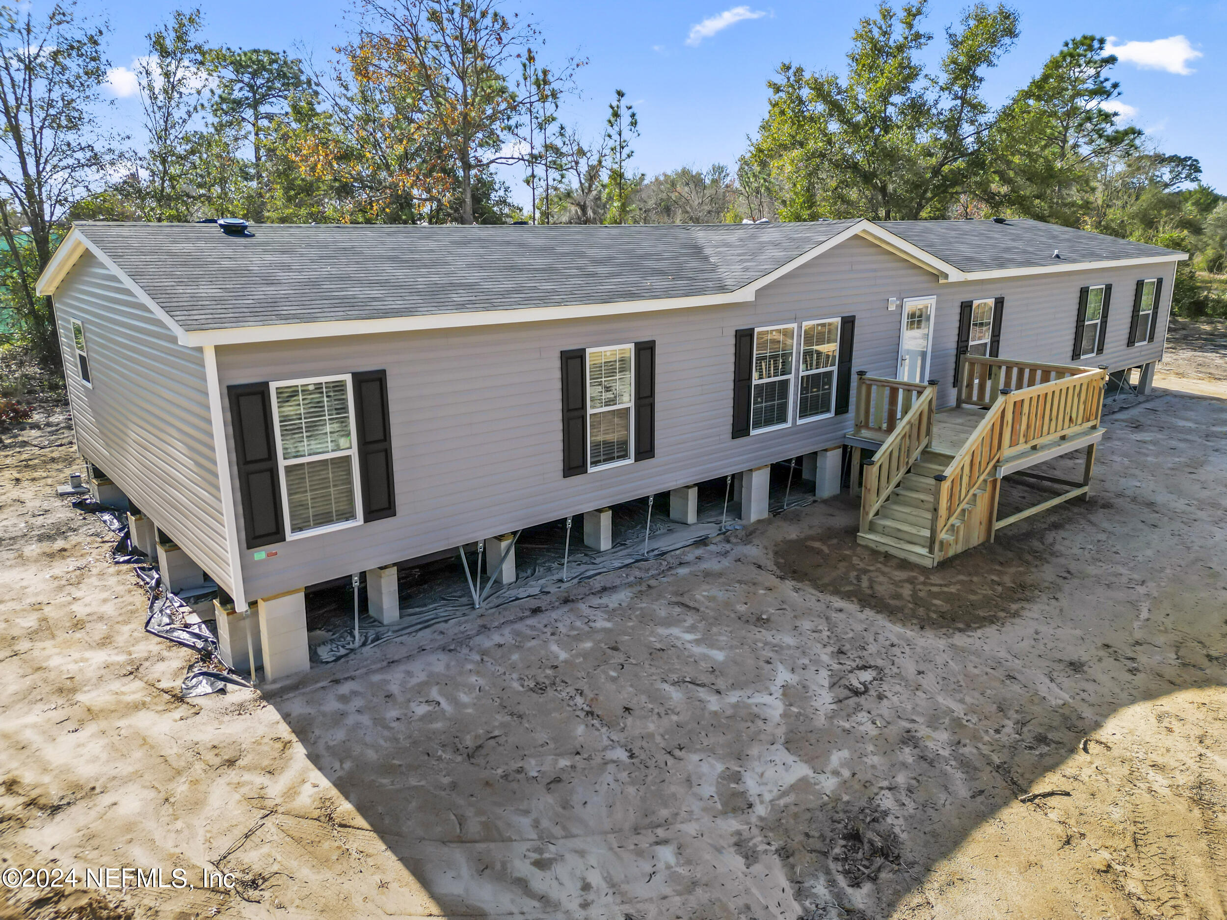 5809 HILLRIDGE Road