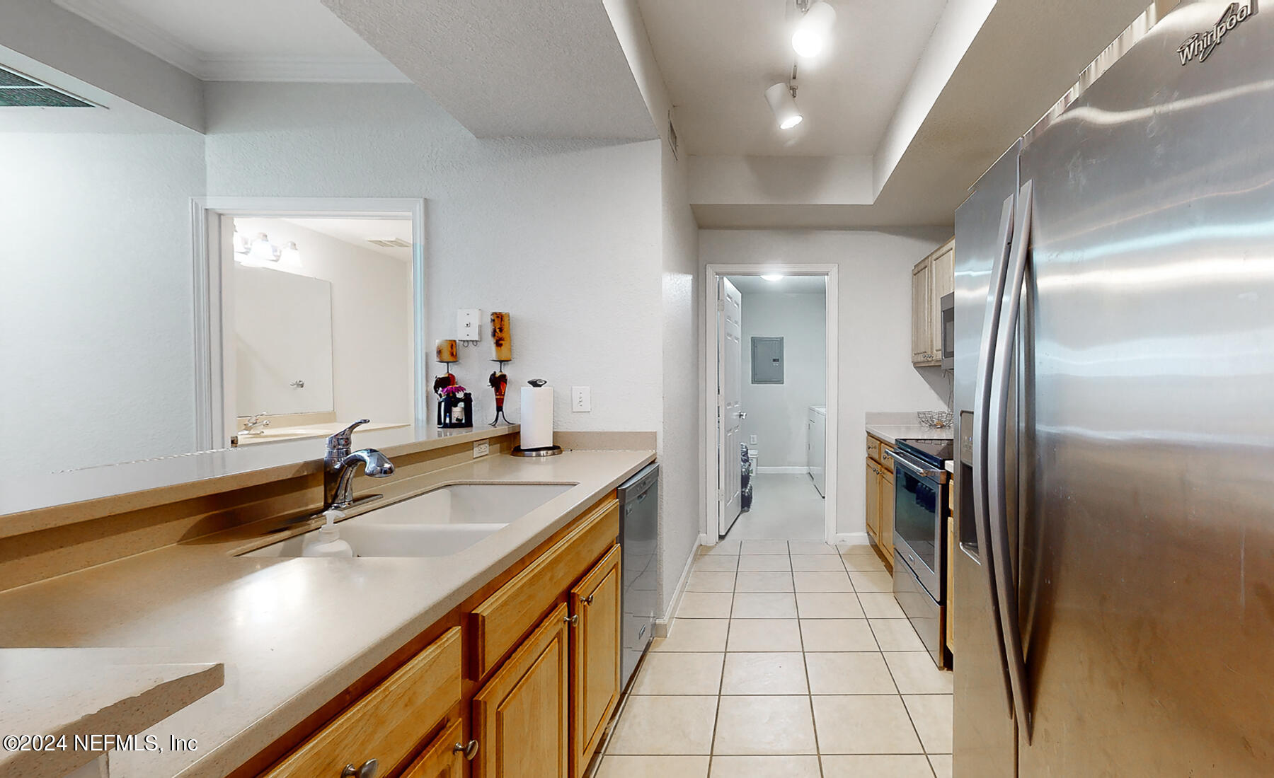 10075 GATE Parkway 3009
