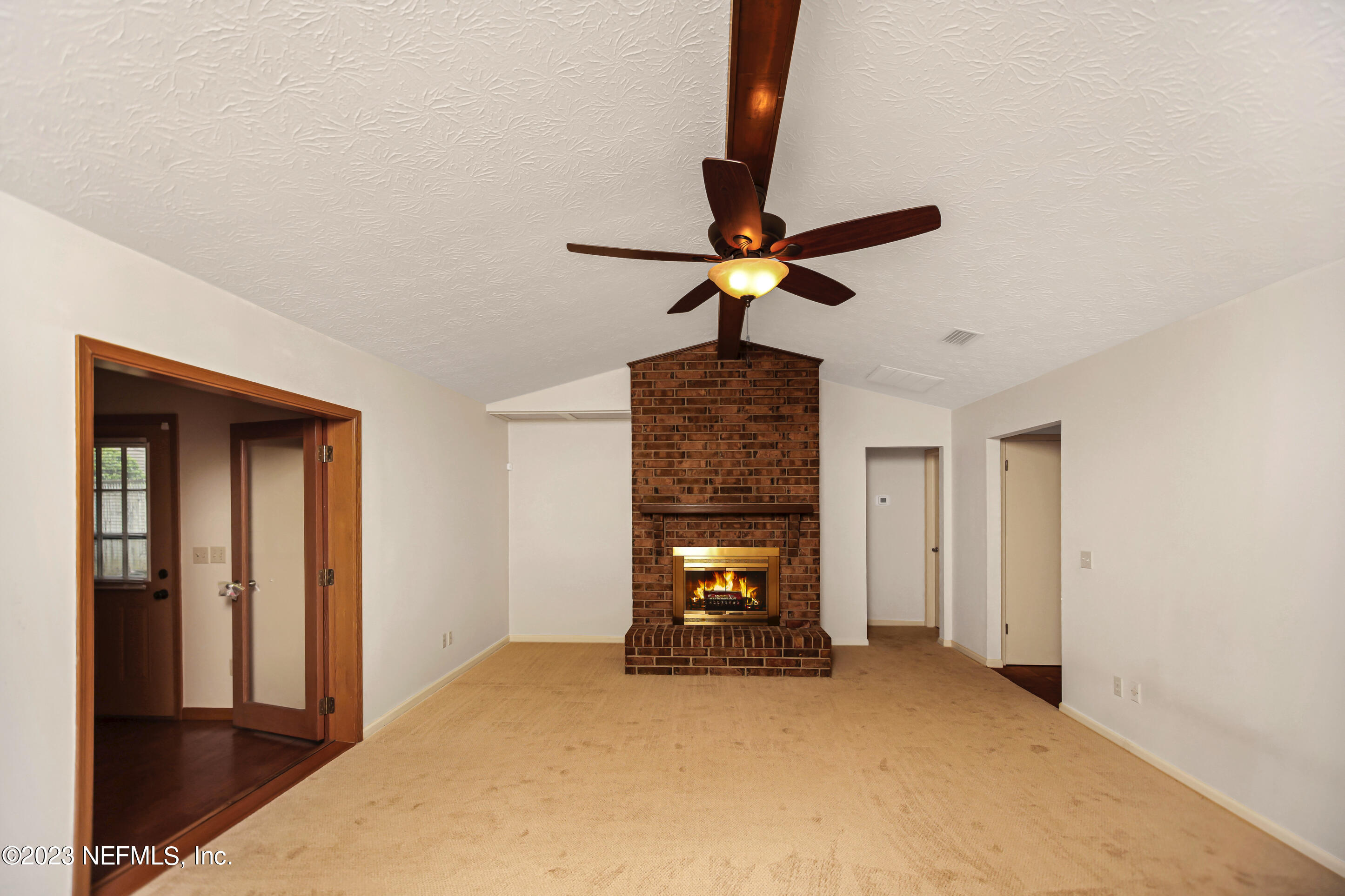 5319 SECLUDED OAKS Lane