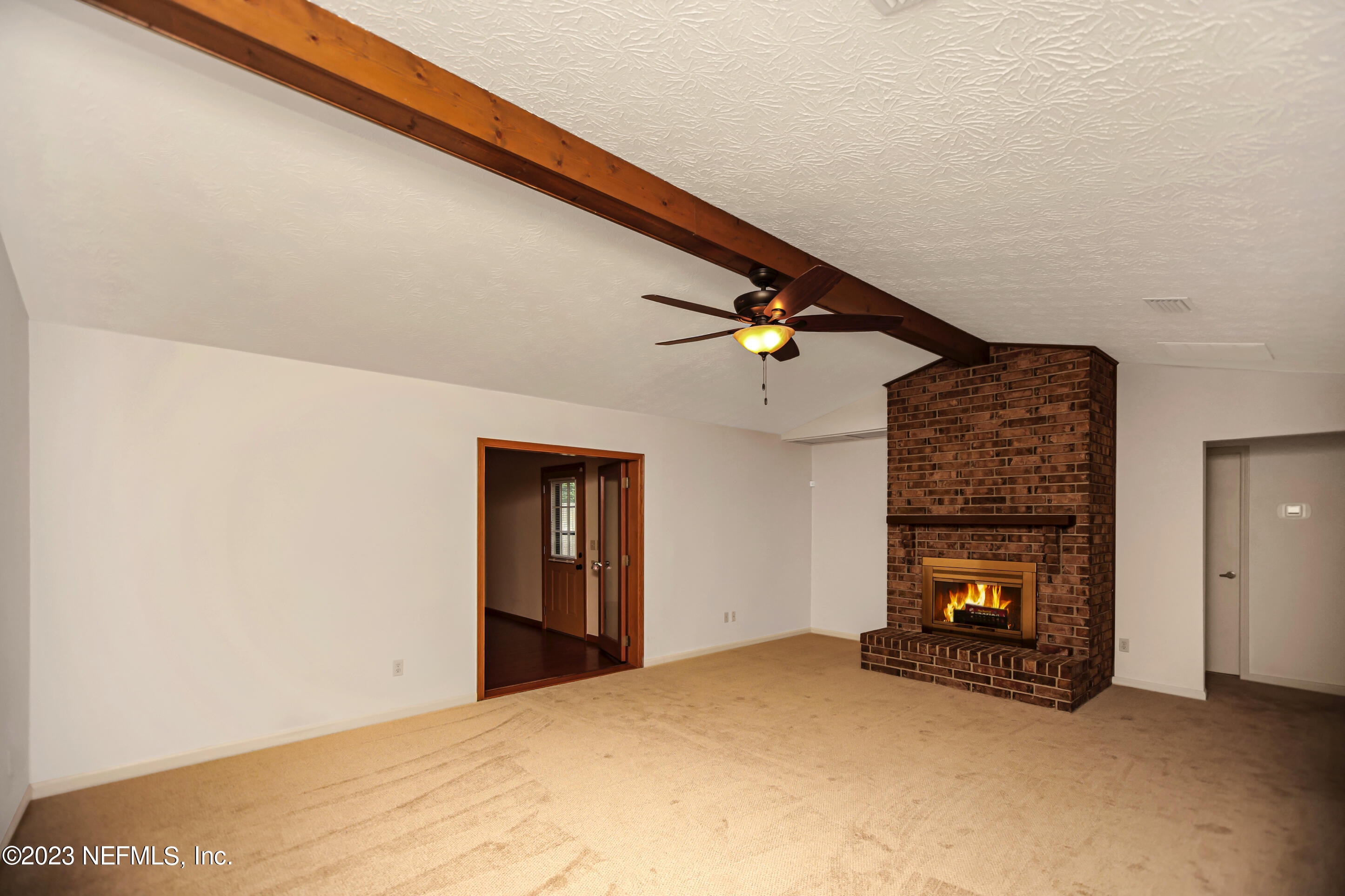 5319 SECLUDED OAKS Lane