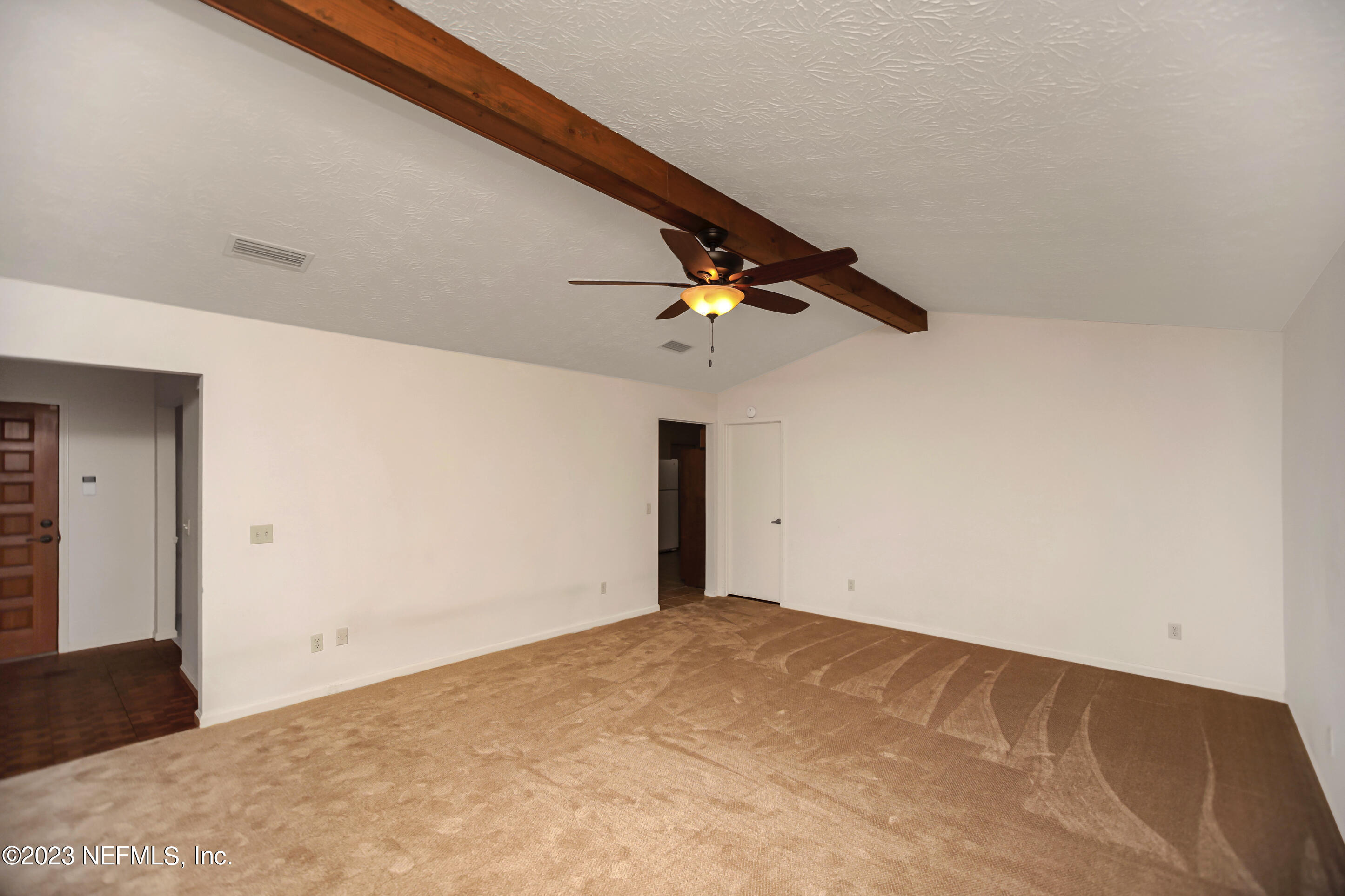 5319 SECLUDED OAKS Lane