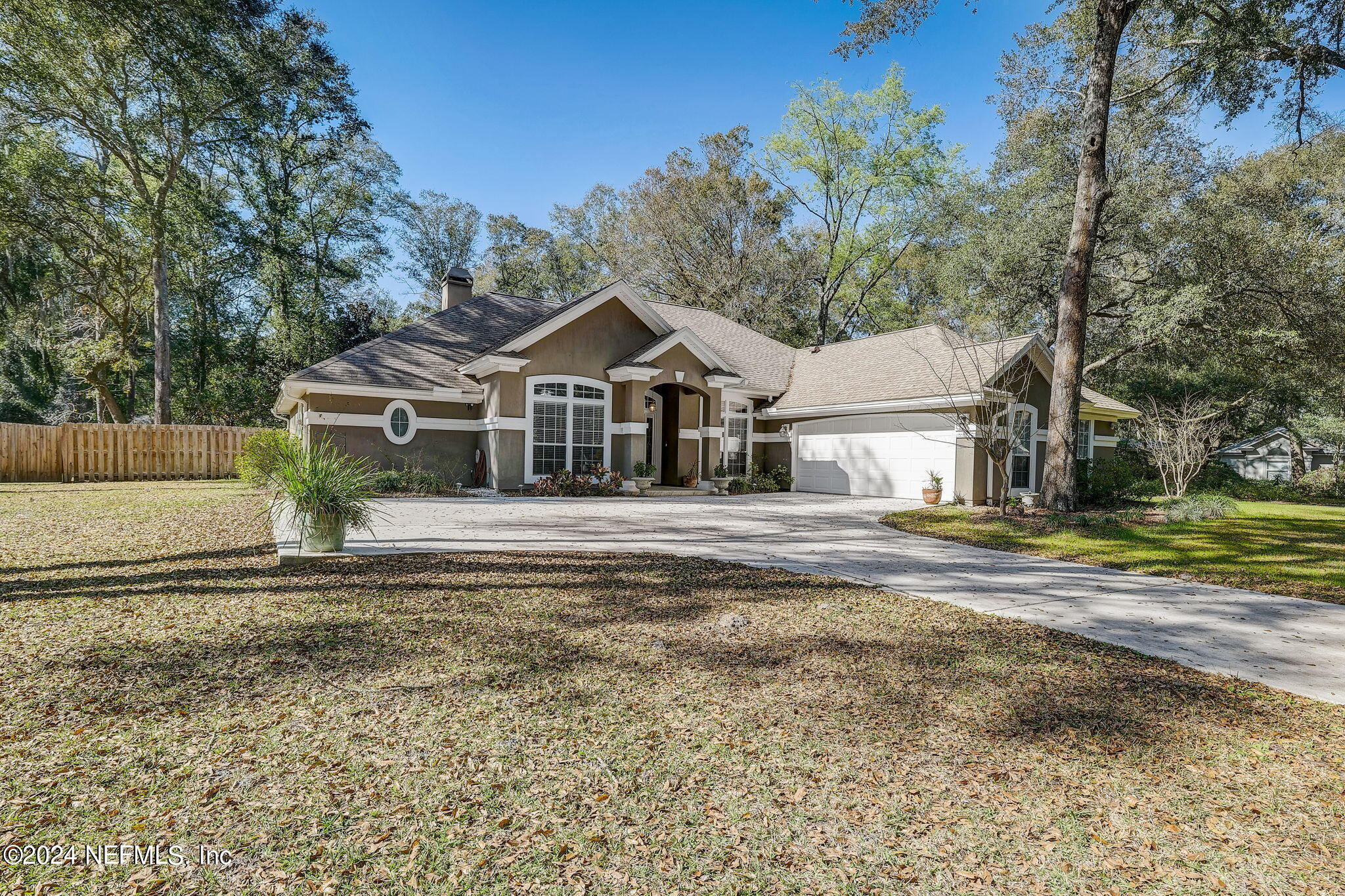3682 CHERRY HILLS Court