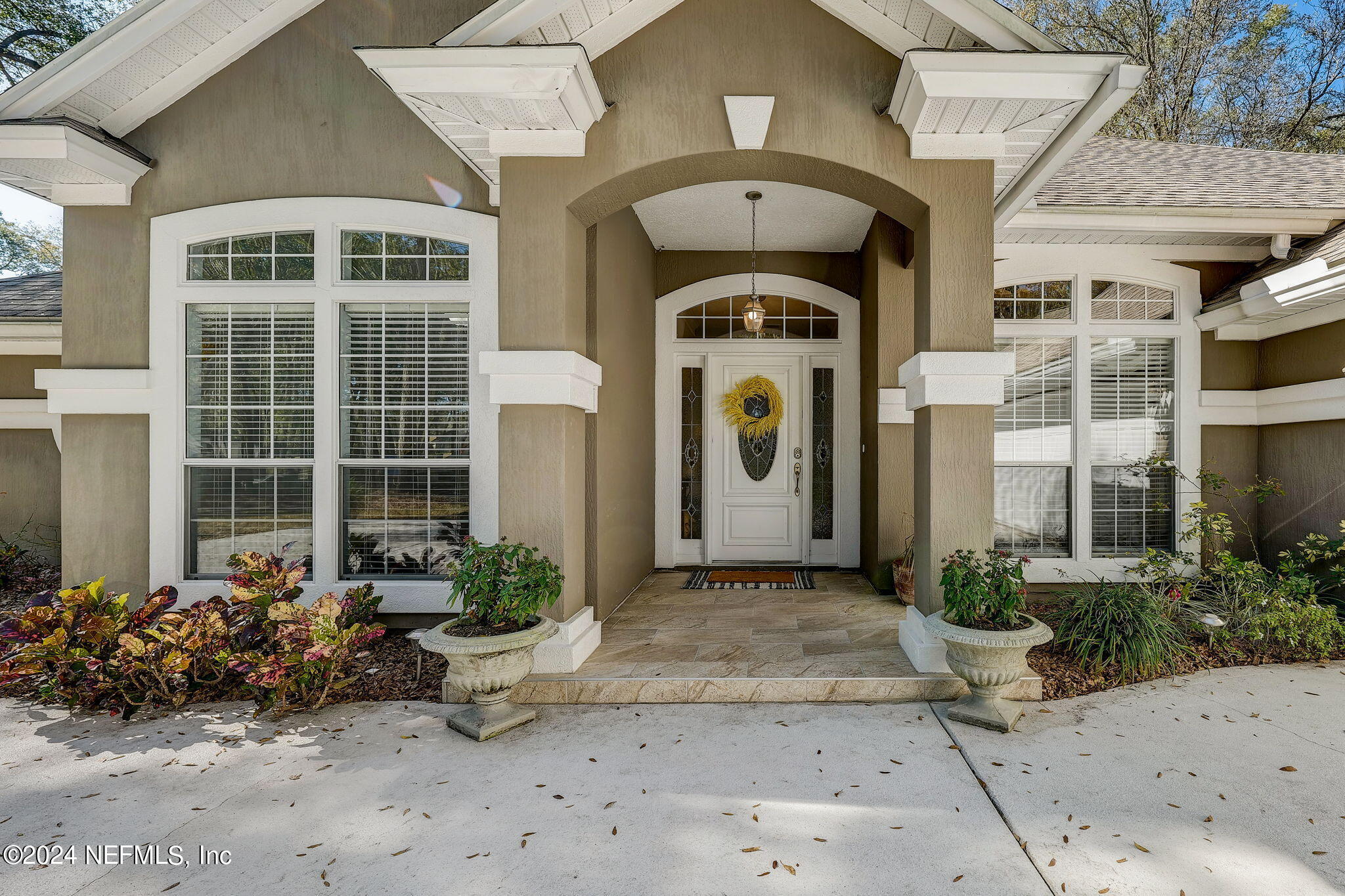 3682 CHERRY HILLS Court