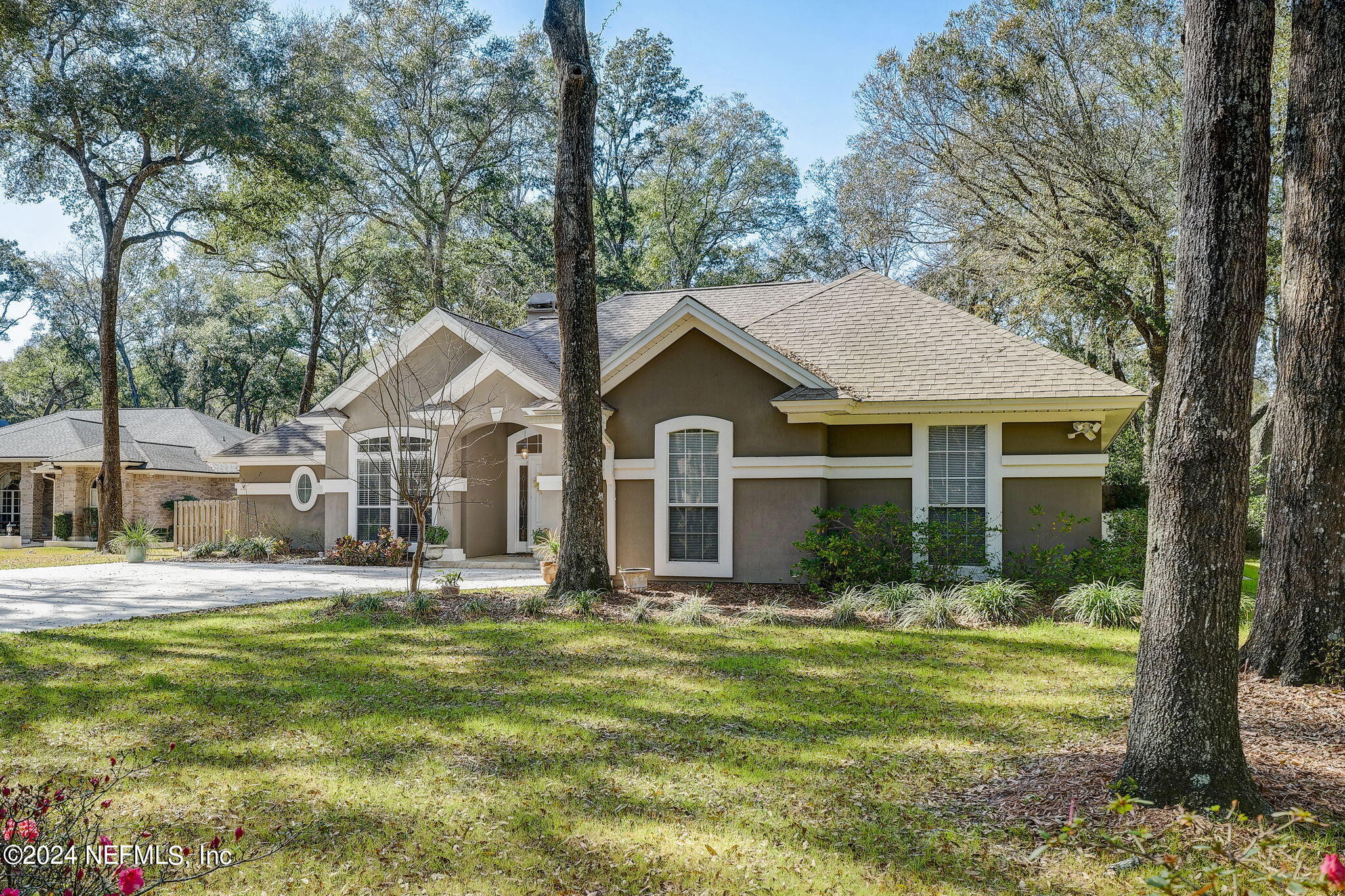 3682 CHERRY HILLS Court