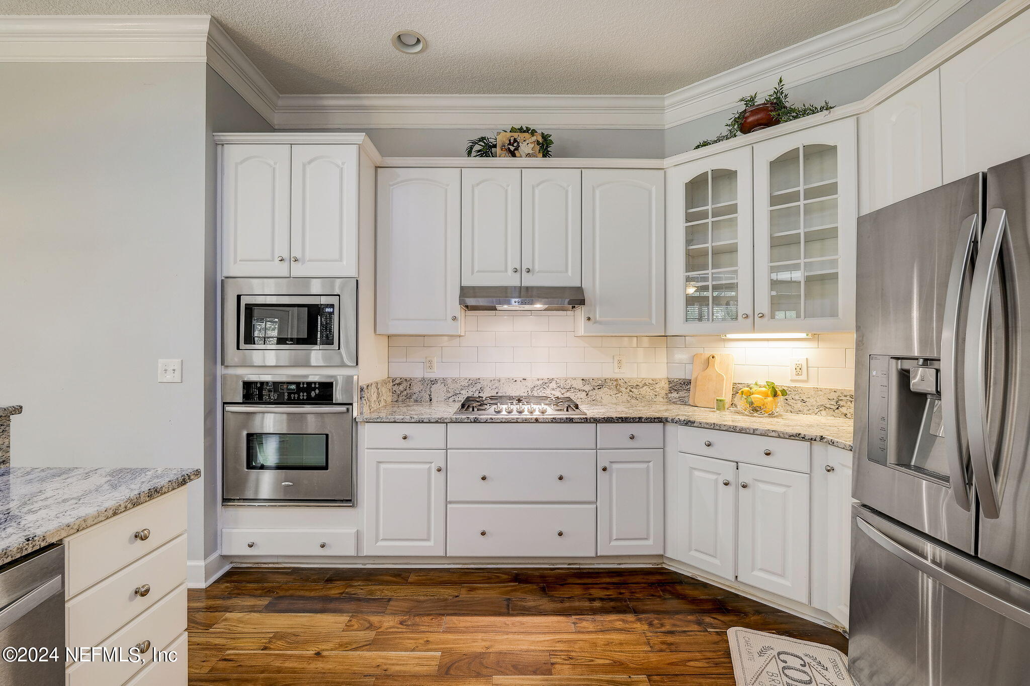 3682 CHERRY HILLS Court