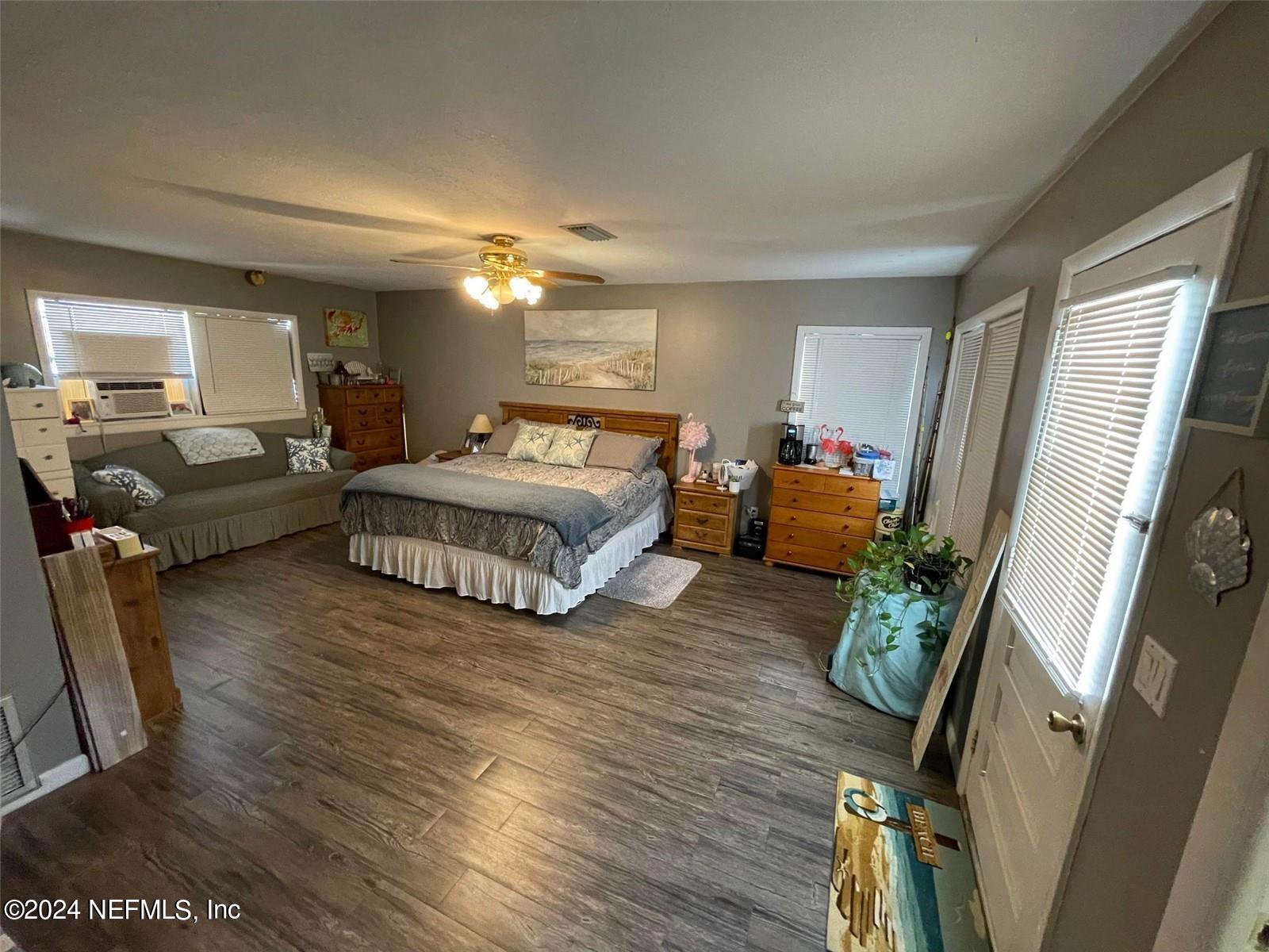 380 NW 3RD Street