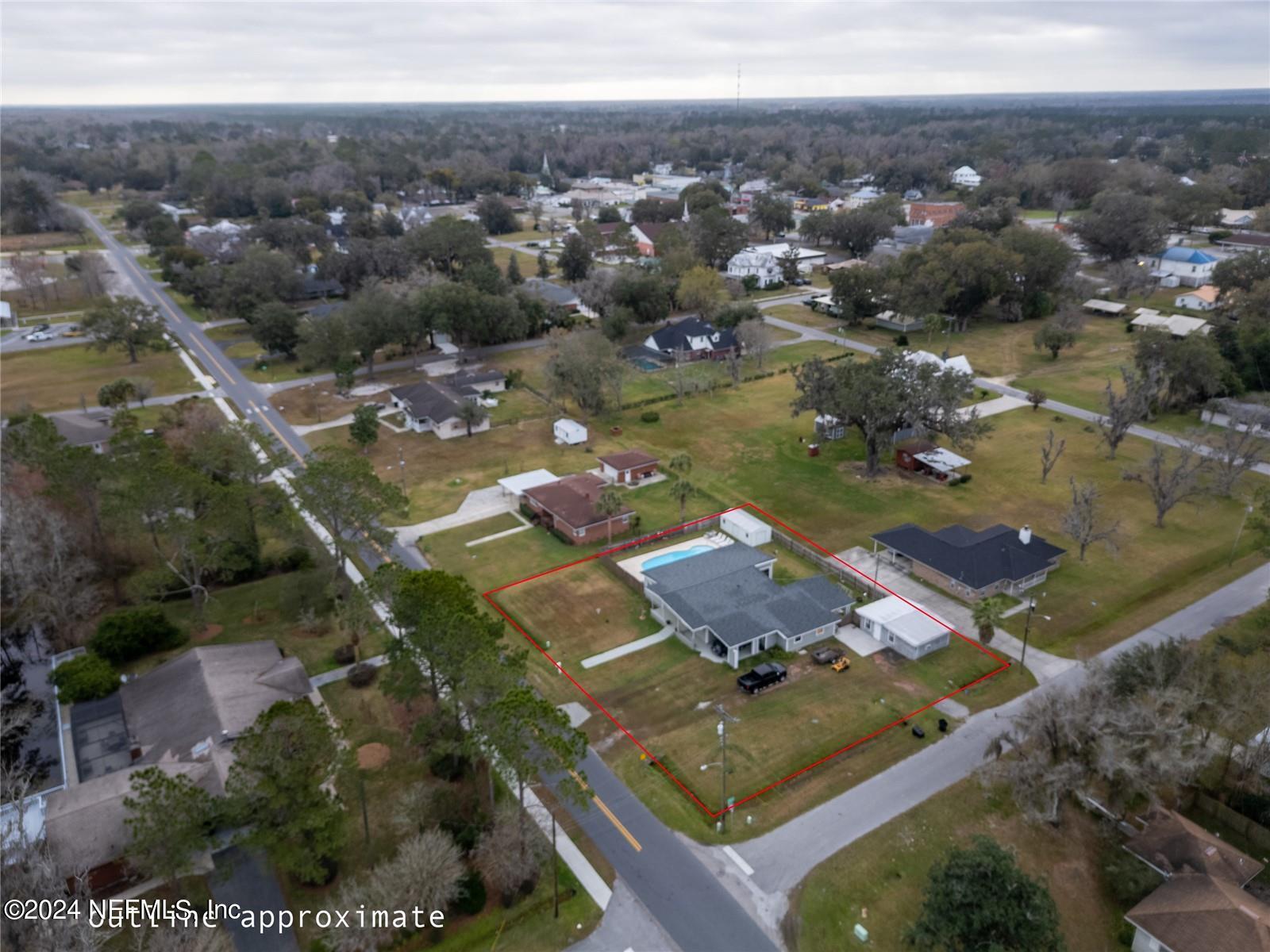 380 NW 3RD Street