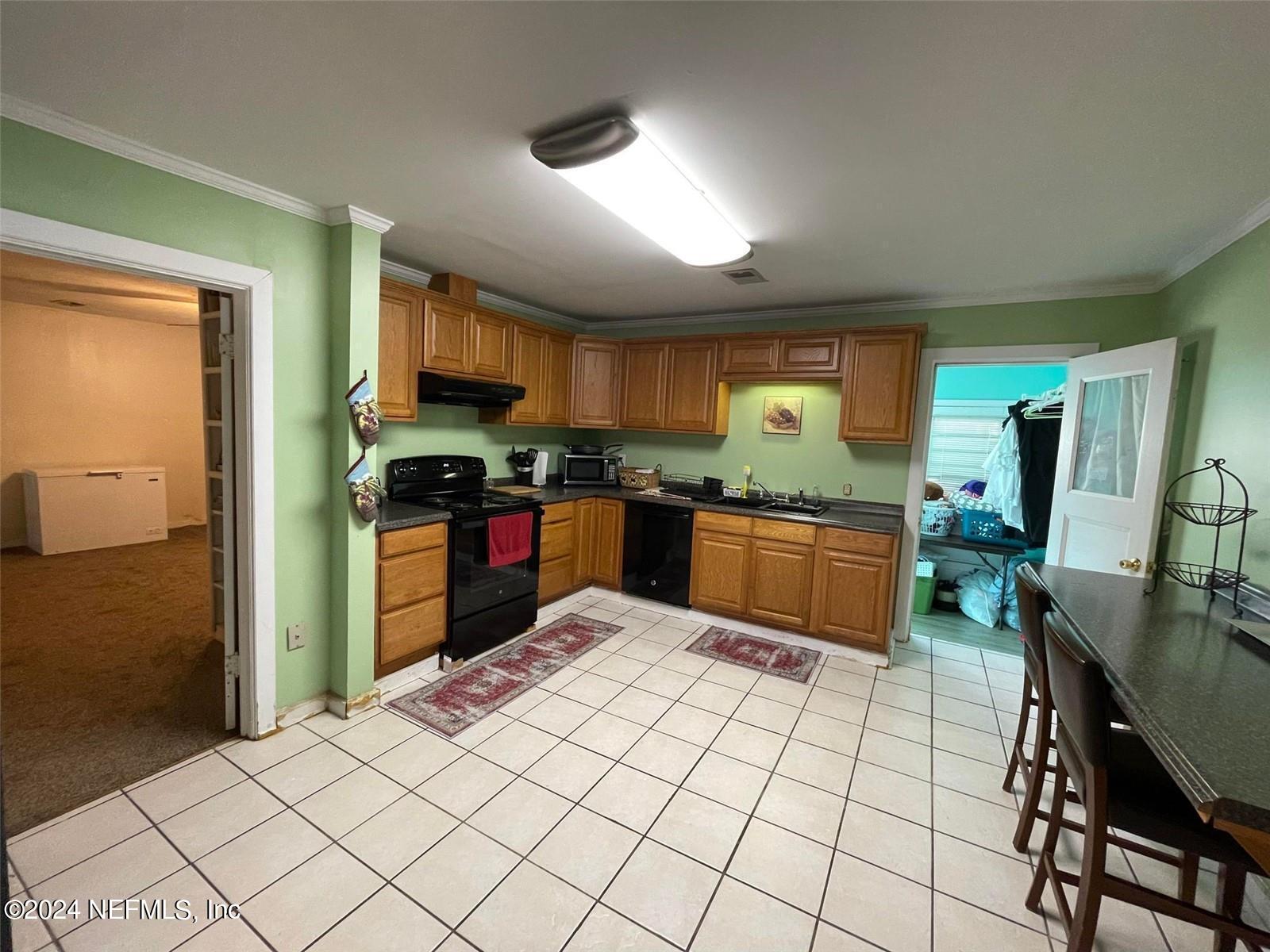 380 NW 3RD Street