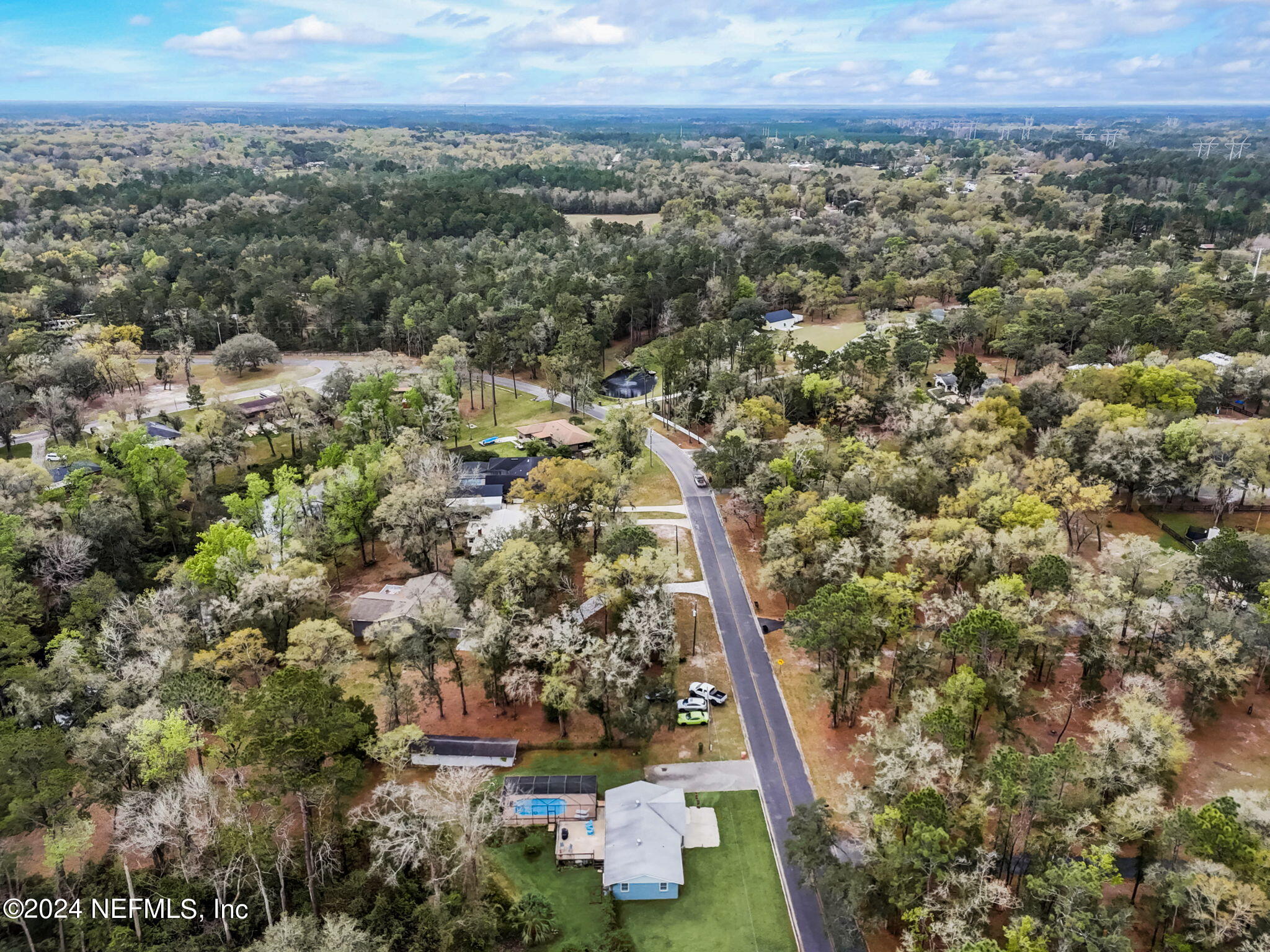 718 LAKE ASBURY Drive