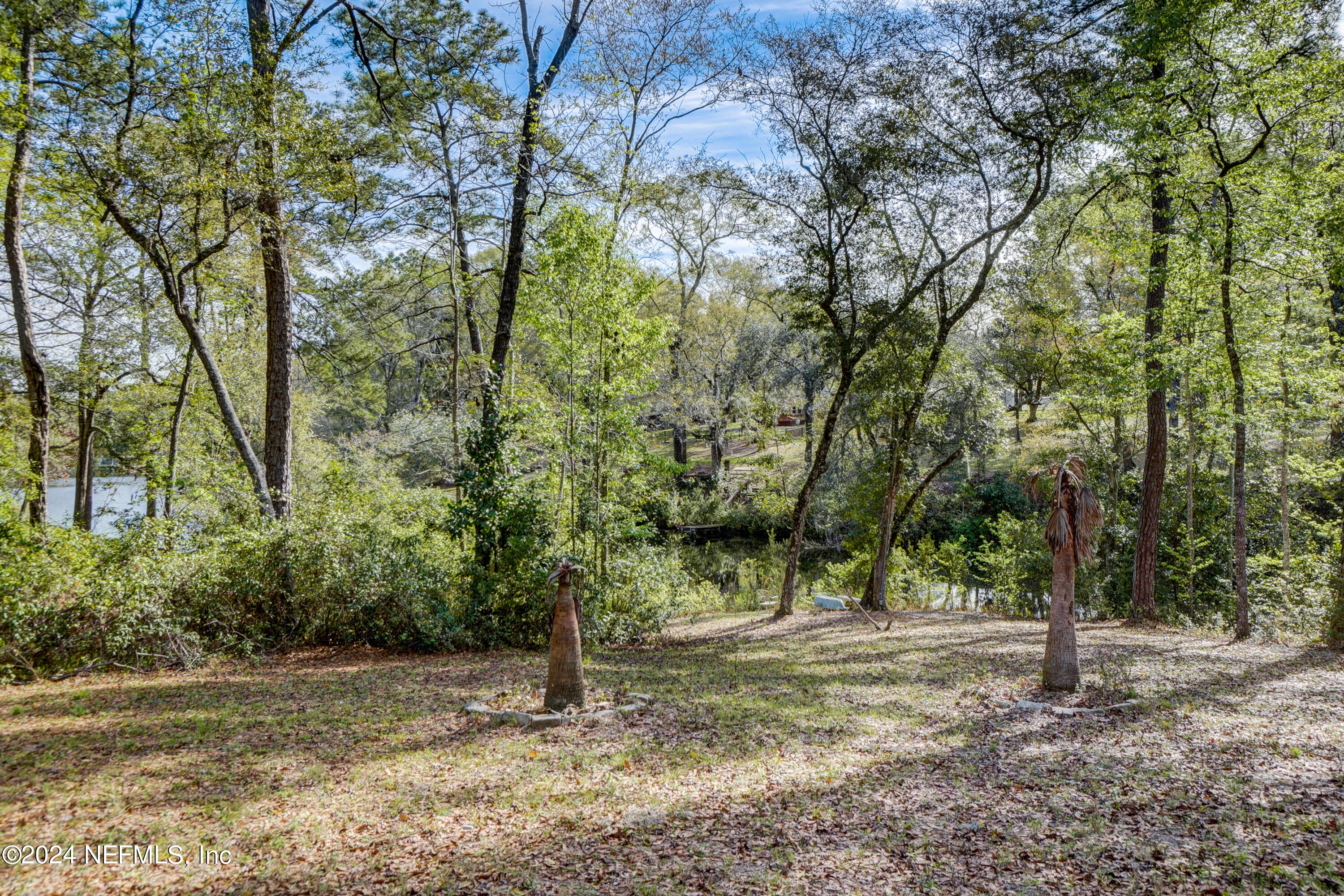 718 LAKE ASBURY Drive