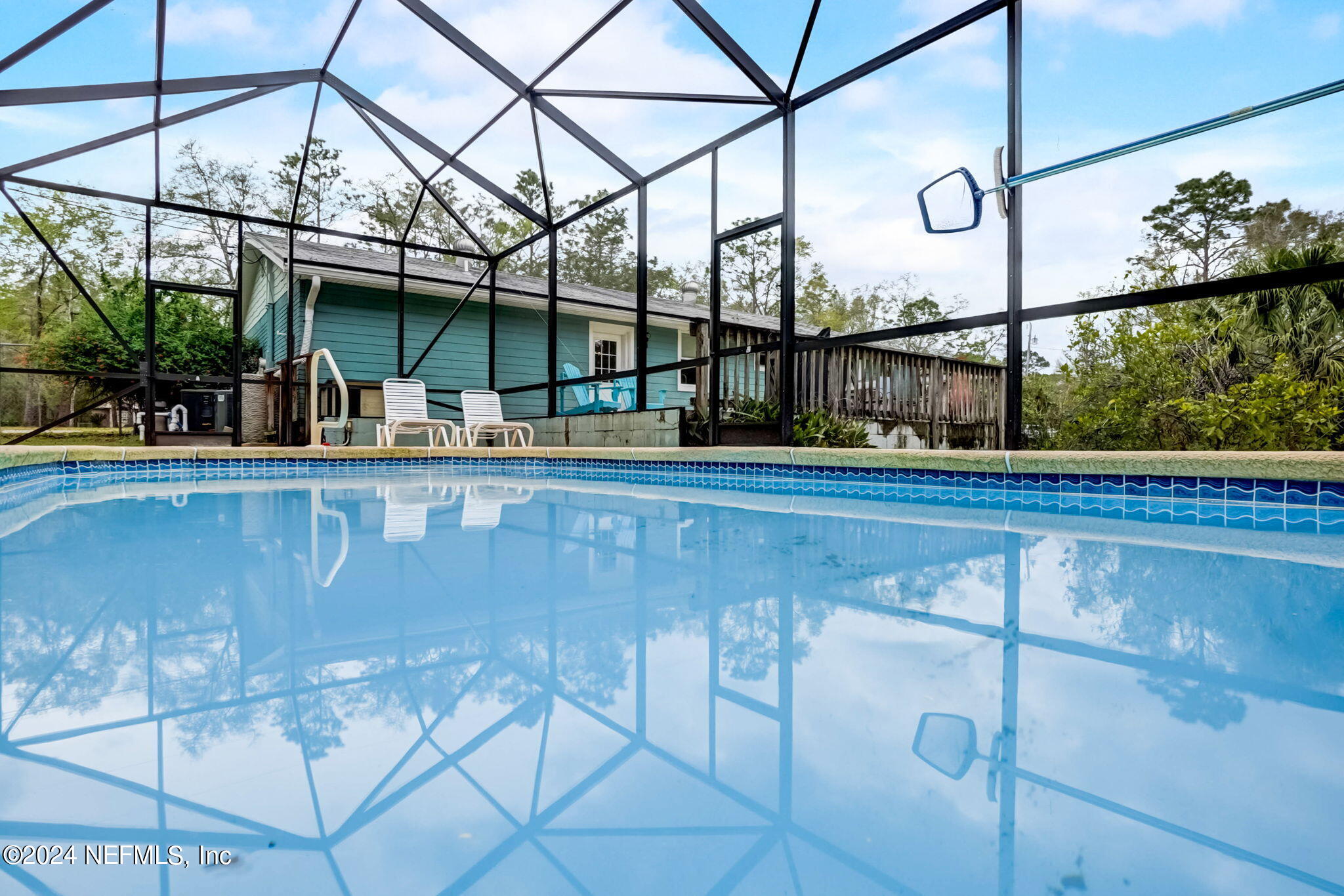 718 LAKE ASBURY Drive