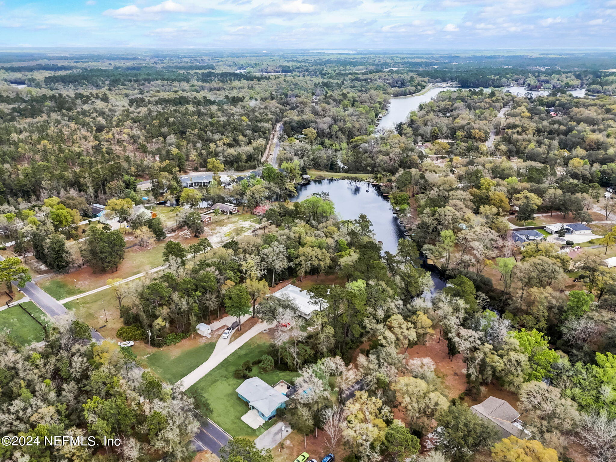 718 LAKE ASBURY Drive