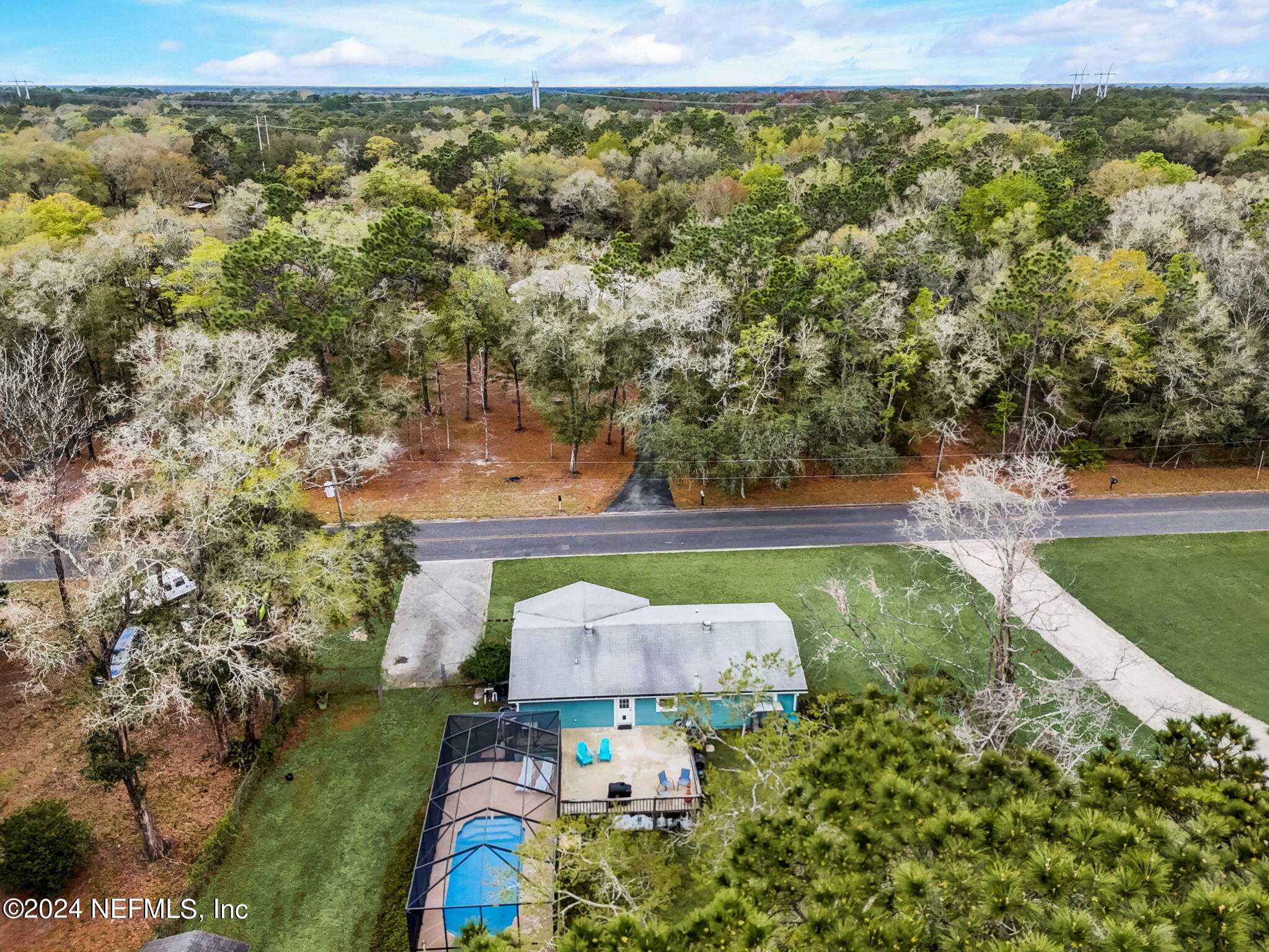 718 LAKE ASBURY Drive