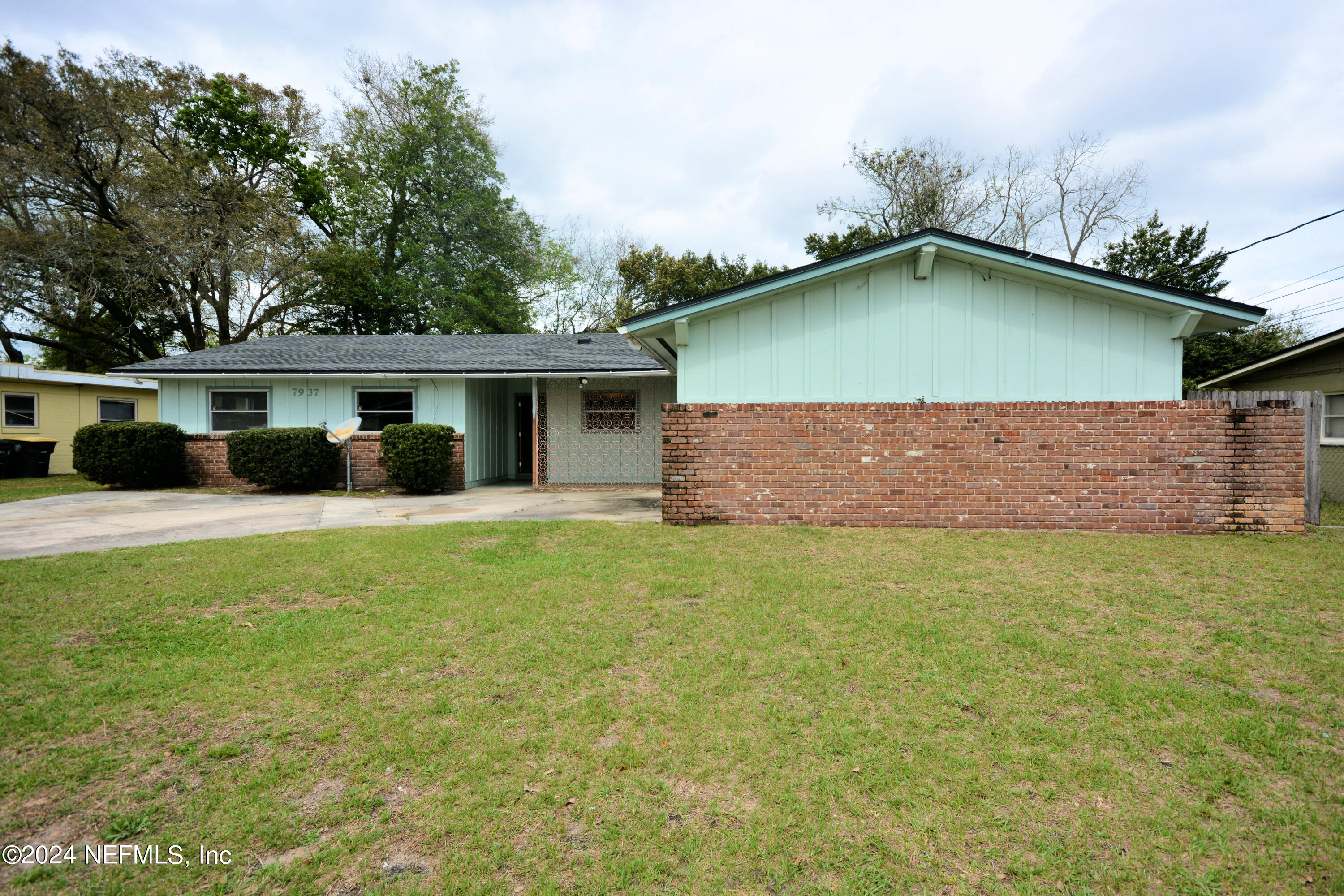7937 JAGUAR Drive