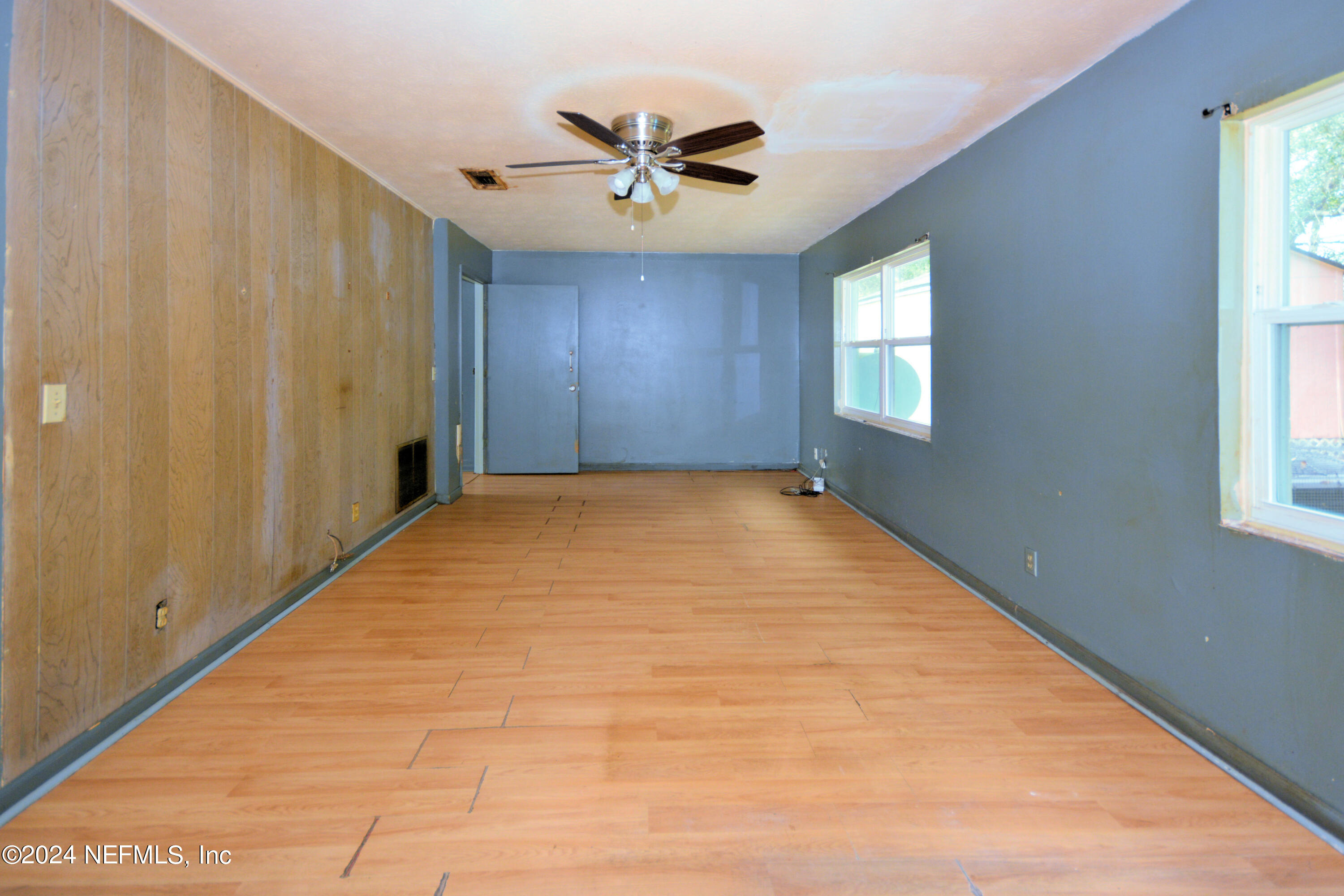 7937 JAGUAR Drive