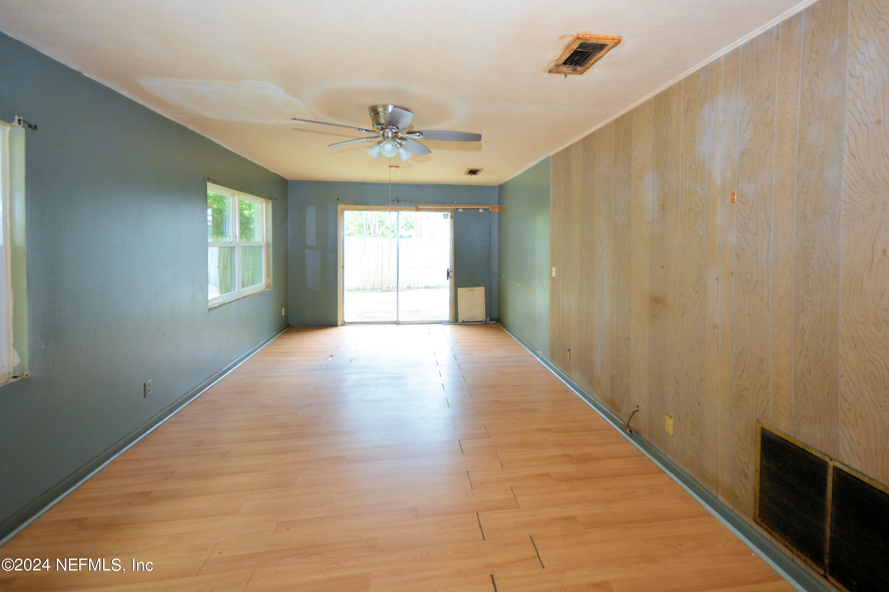 7937 JAGUAR Drive