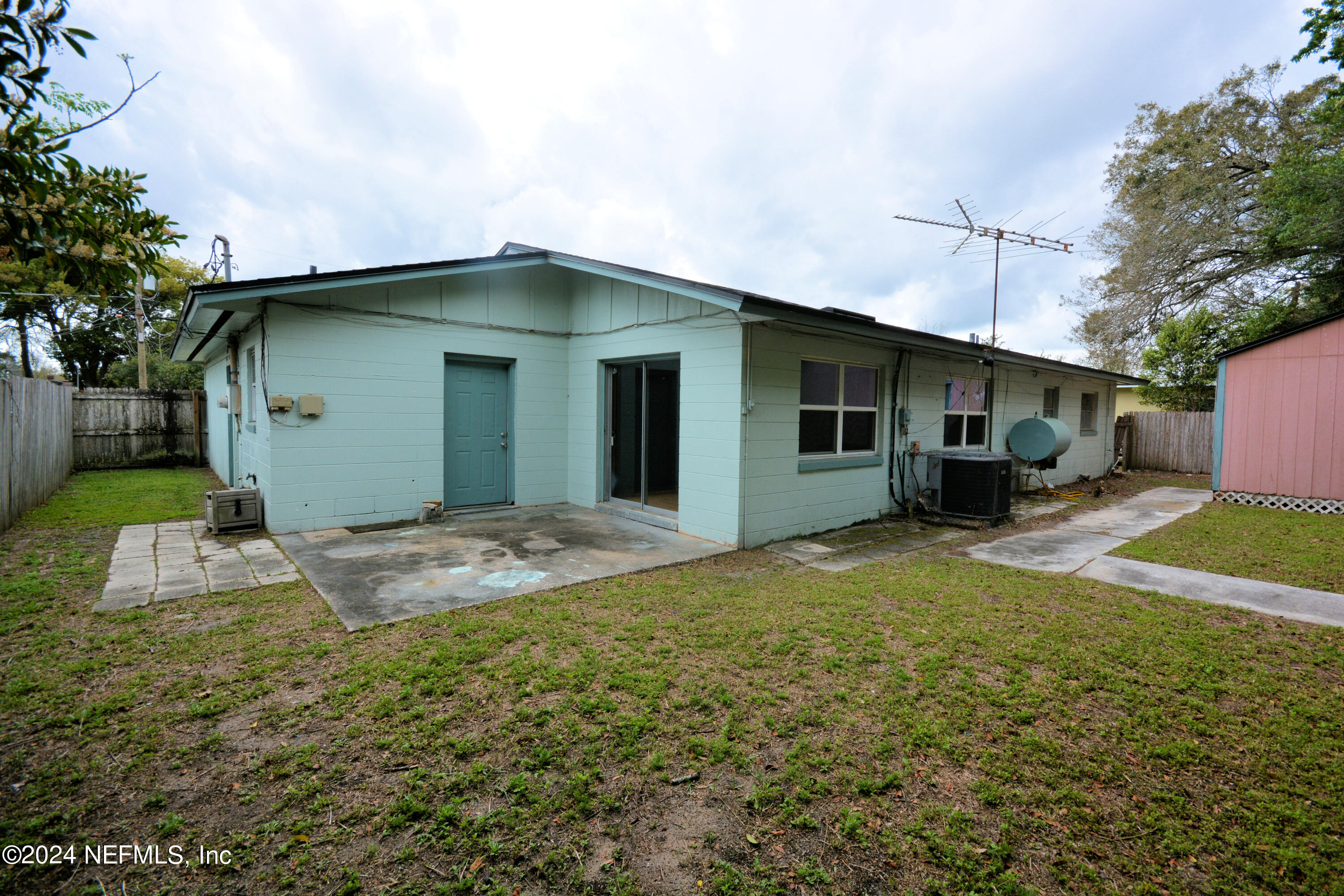 7937 JAGUAR Drive