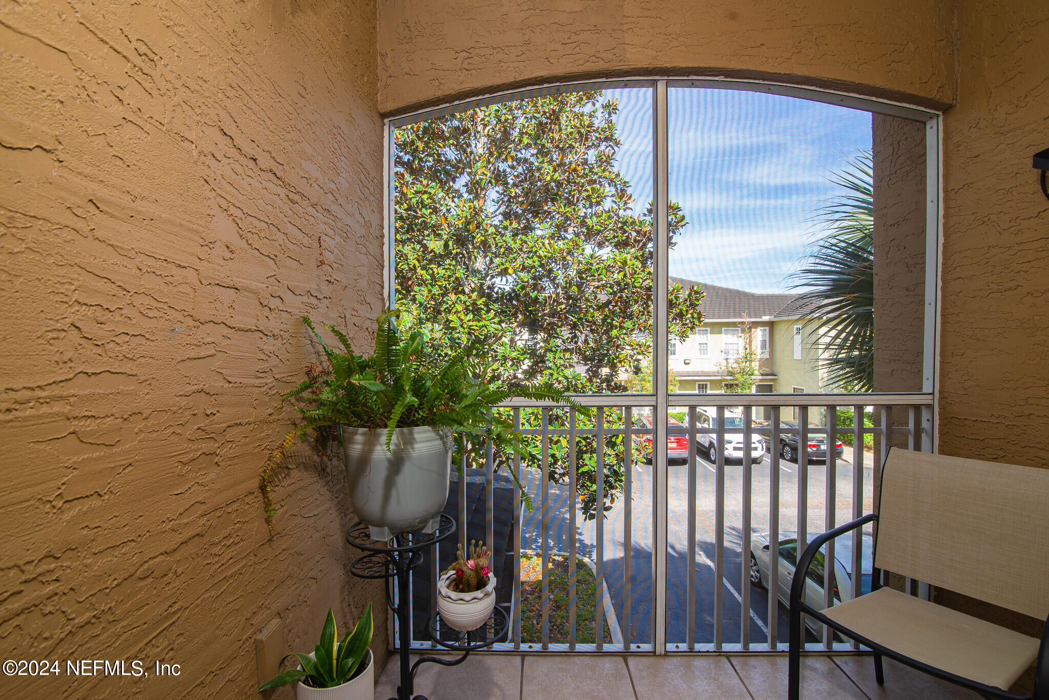 10075 GATE Parkway N 904