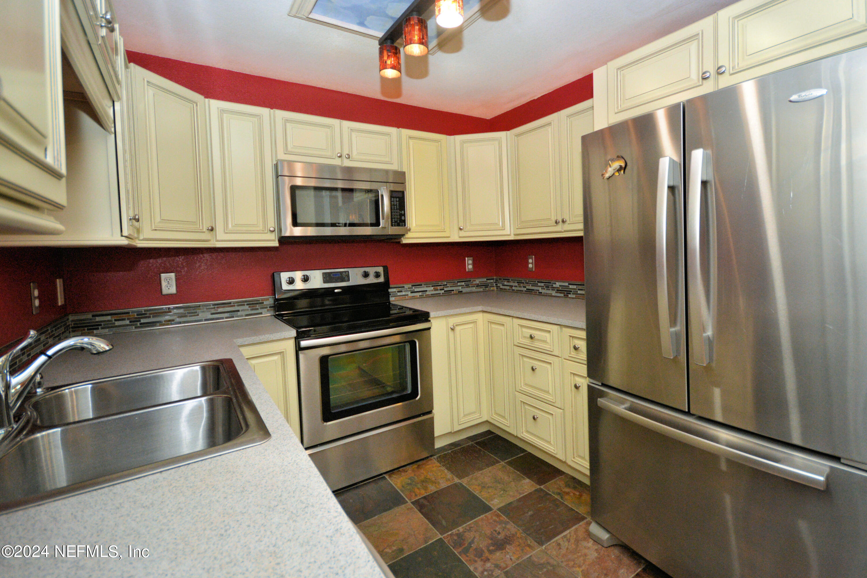 10150 BELLE RIVE Boulevard 505