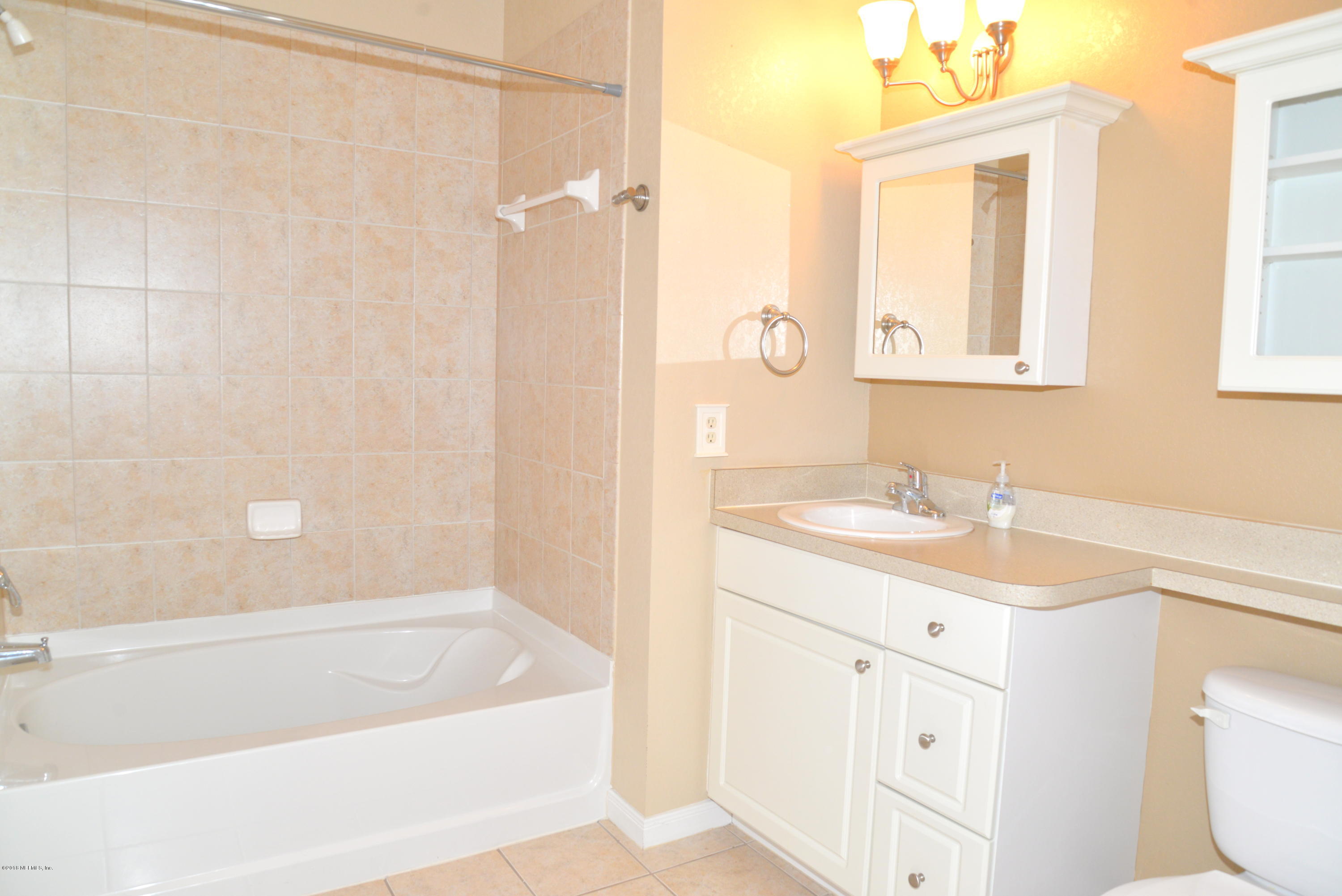 120 OLD TOWN Parkway, 1205