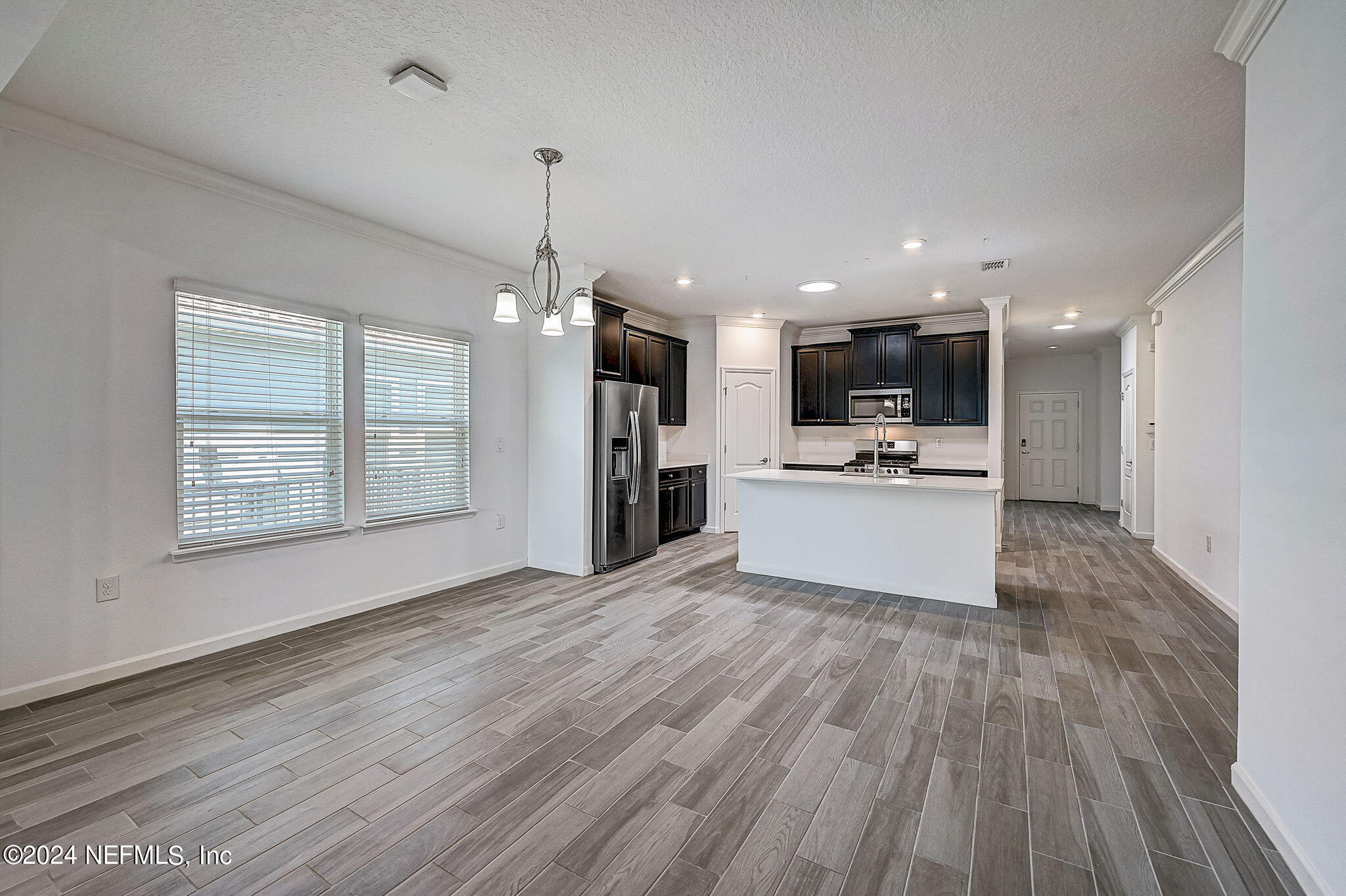48 MARTELLO Drive