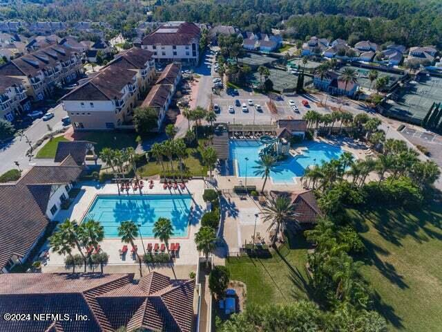 135 CALLE EL JARDIN, 104